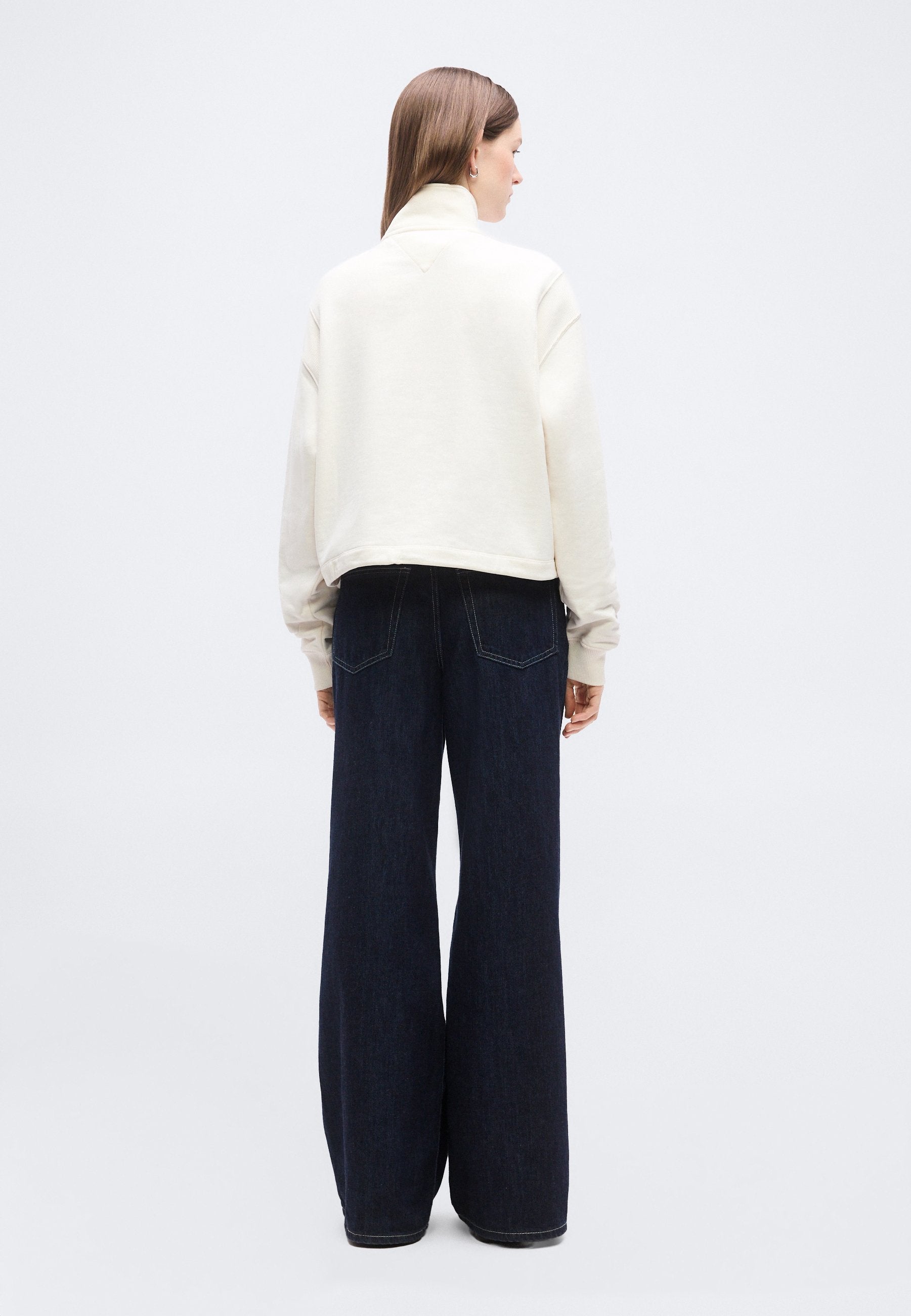 LOGO EMBROIDERY RELAXED QUARTER-ZIP SWEATSHIRT - Sweatshirt - ancient white