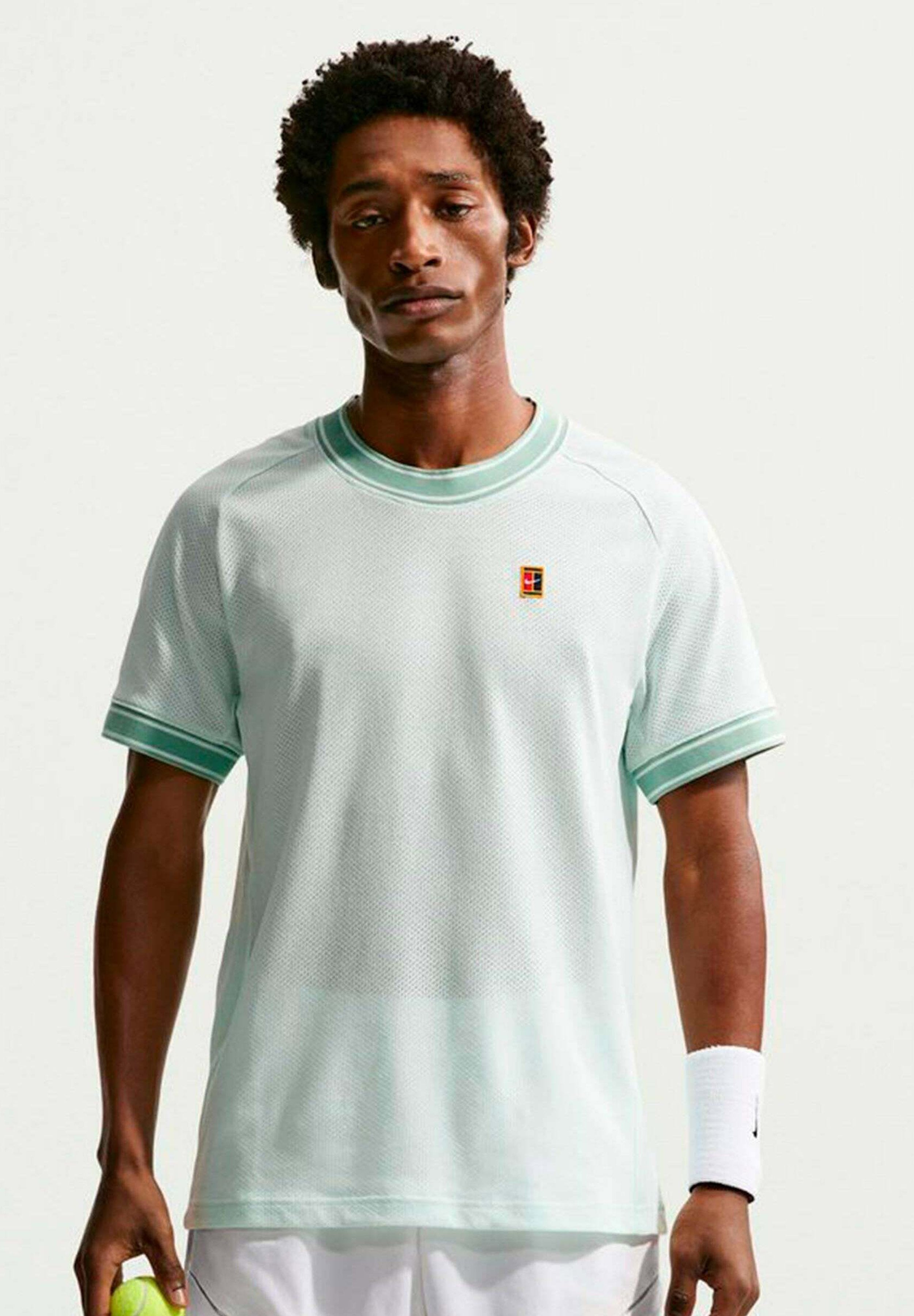 HERITAGE - Sports T-shirt - barely green
