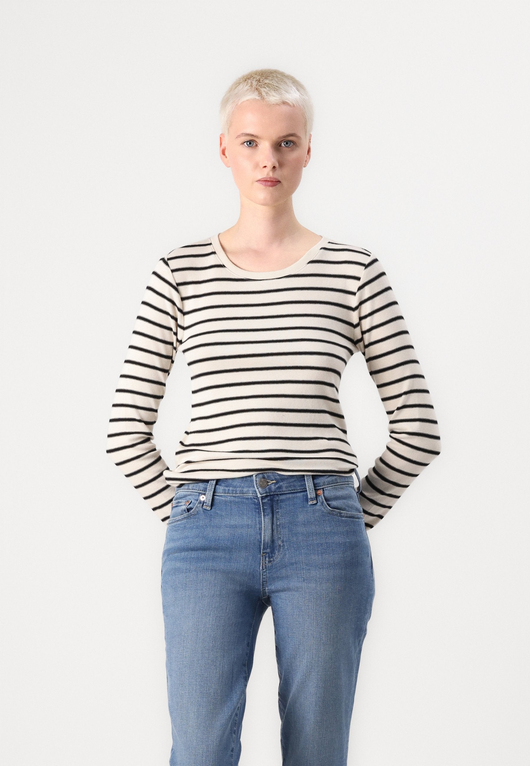 NEW CLASSIC STRAIGHT - Straight leg jeans - medium masco