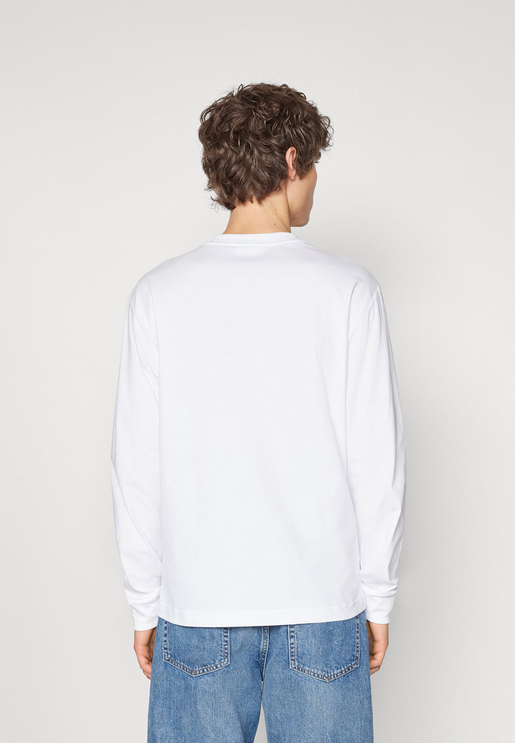 Long sleeved top - white