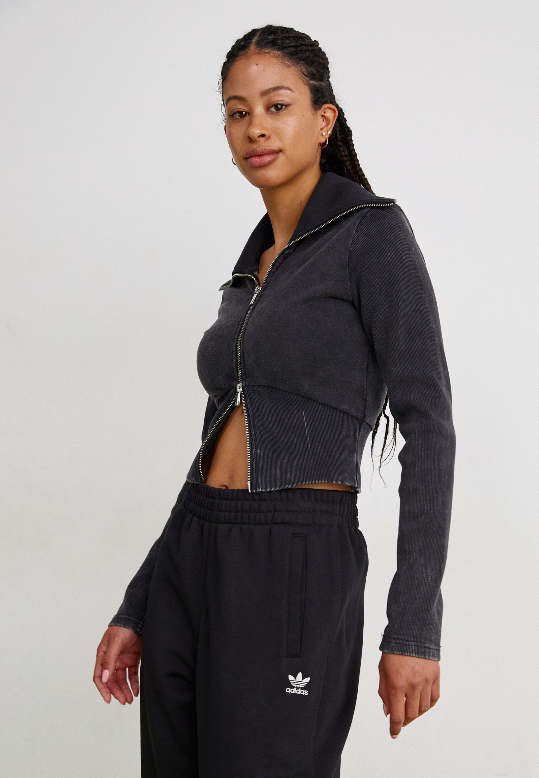 ESS JOGGERS - Tracksuit bottoms - black