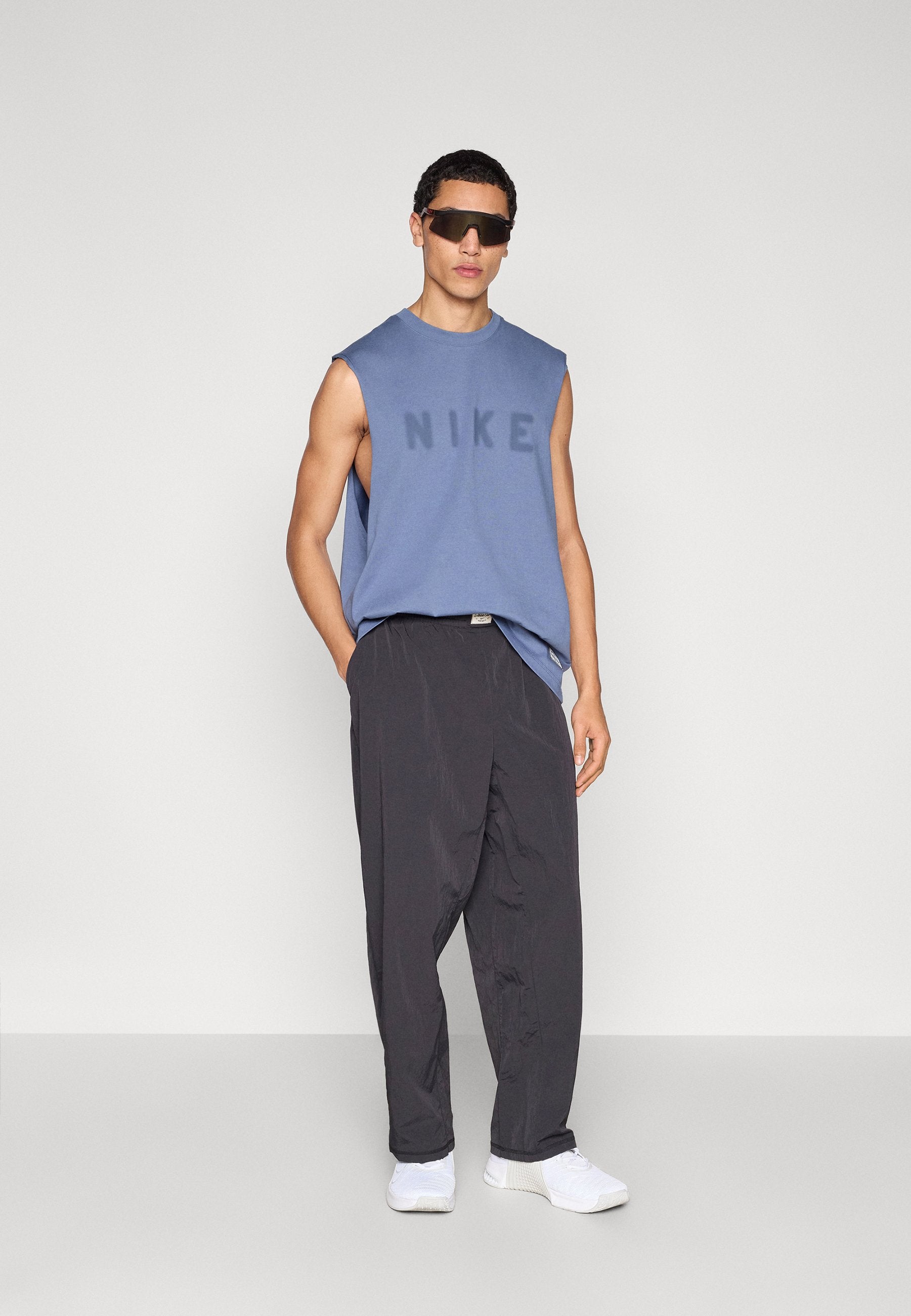 Tracksuit bottoms - black/pale ivory