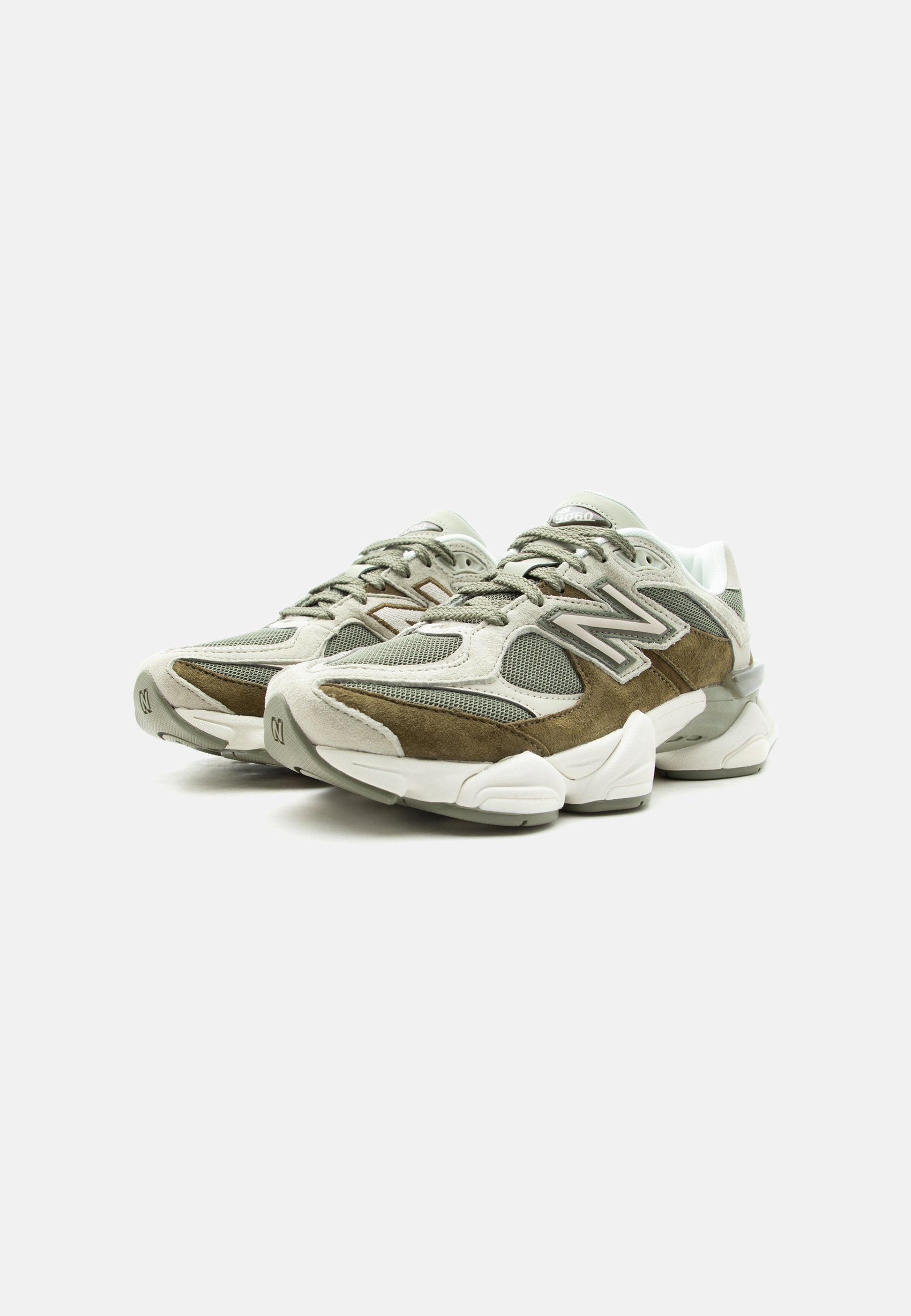 U9060 UNISEX - Trainers - green