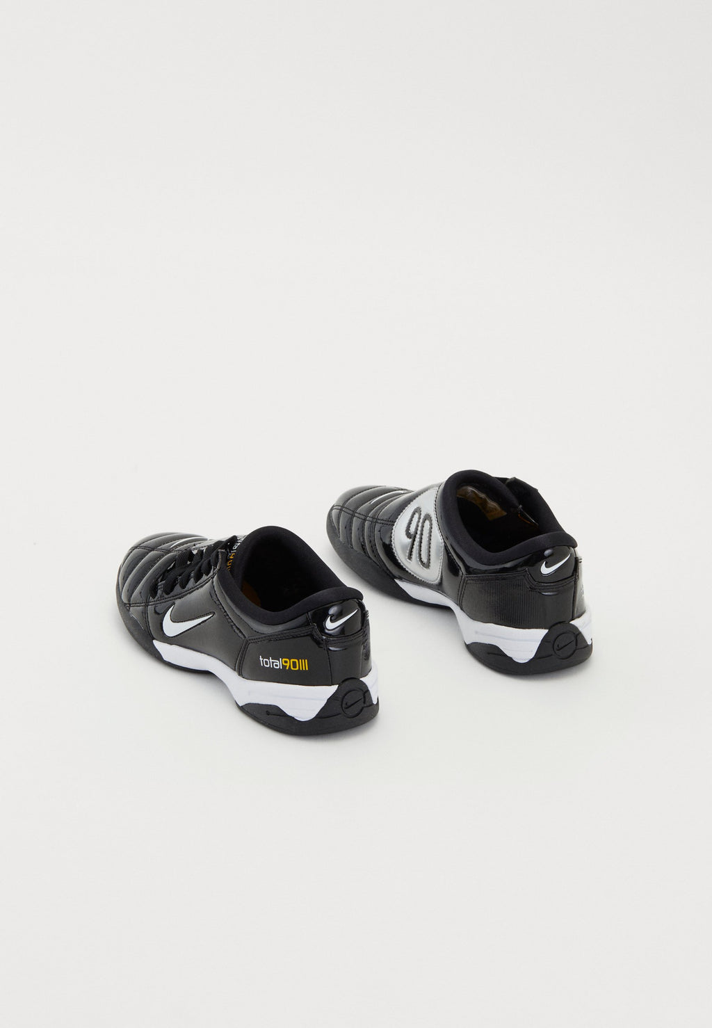 T90 SP UNISEX - Baskets - noir/blanc/argenté métallisé