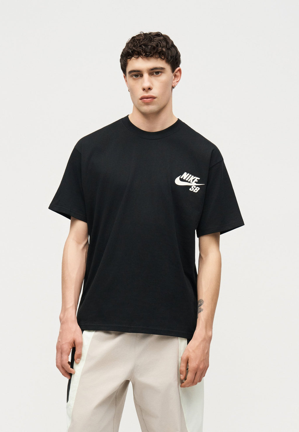 TEE LOGO UNISEXE - T-shirt basique - noir/lait de coco