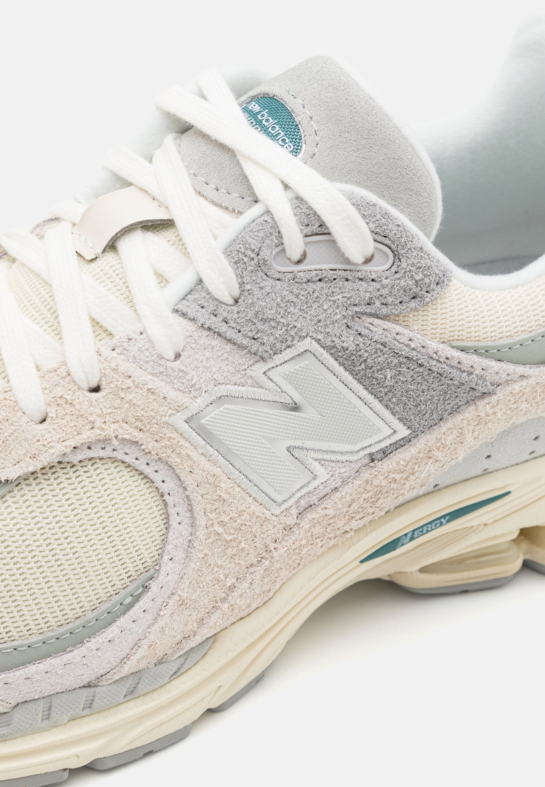M2002 UNISEX - Baskets - beige/gris