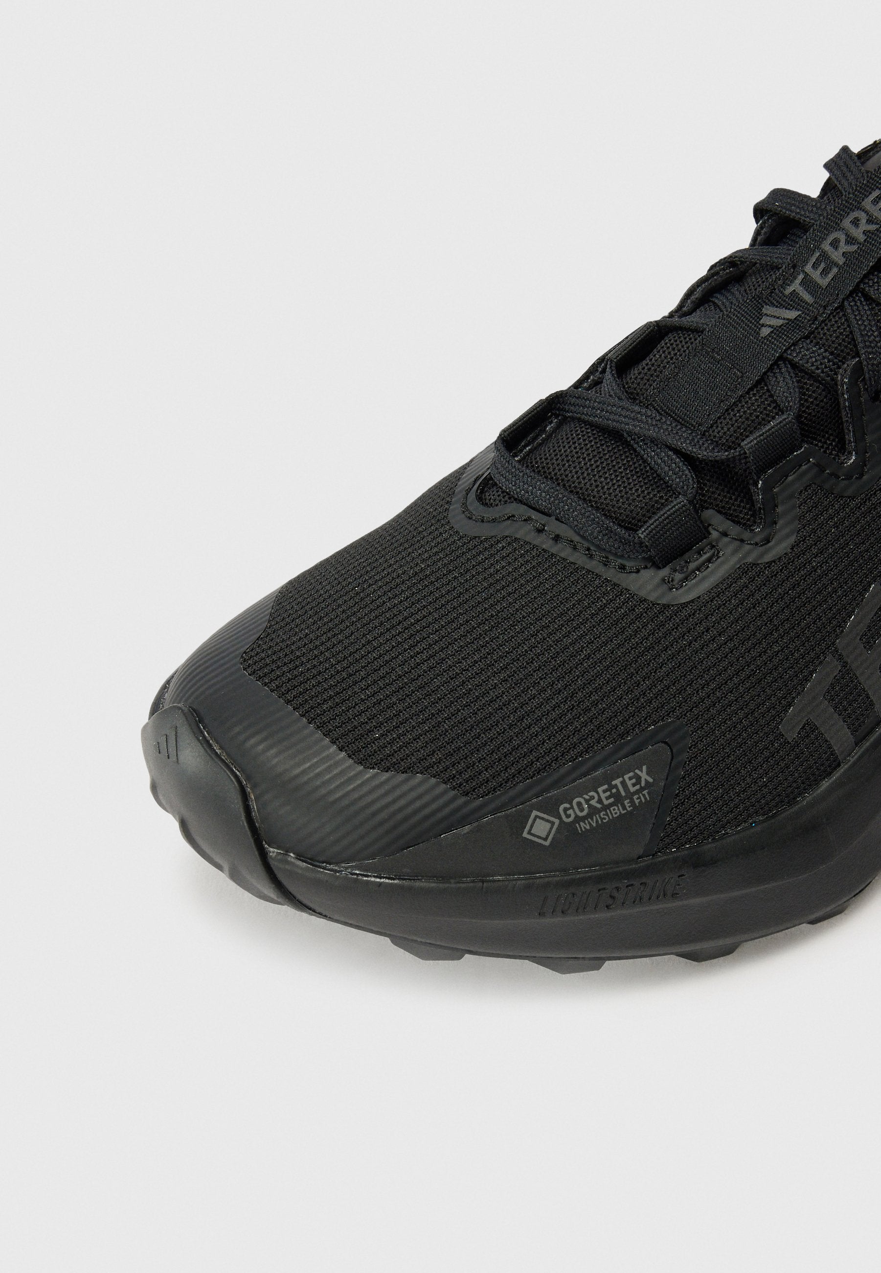 AGRAVIC GTX - Trail running shoes - core black/grey six