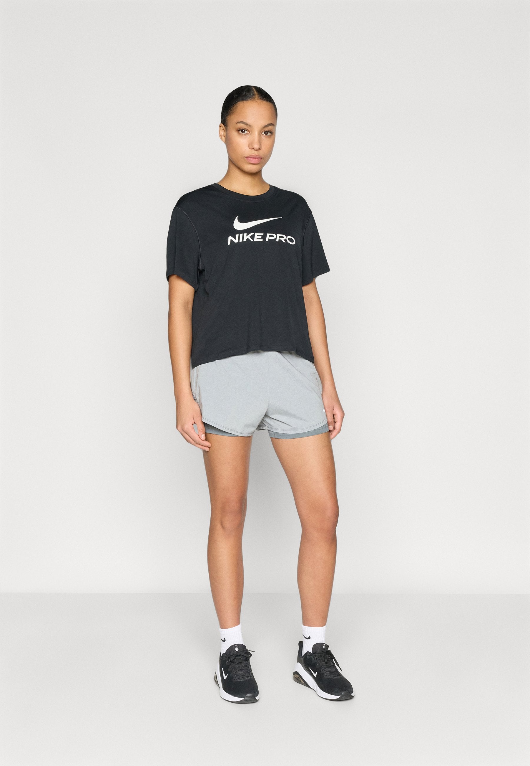365 LOOSE - Sports T-shirt - black/white