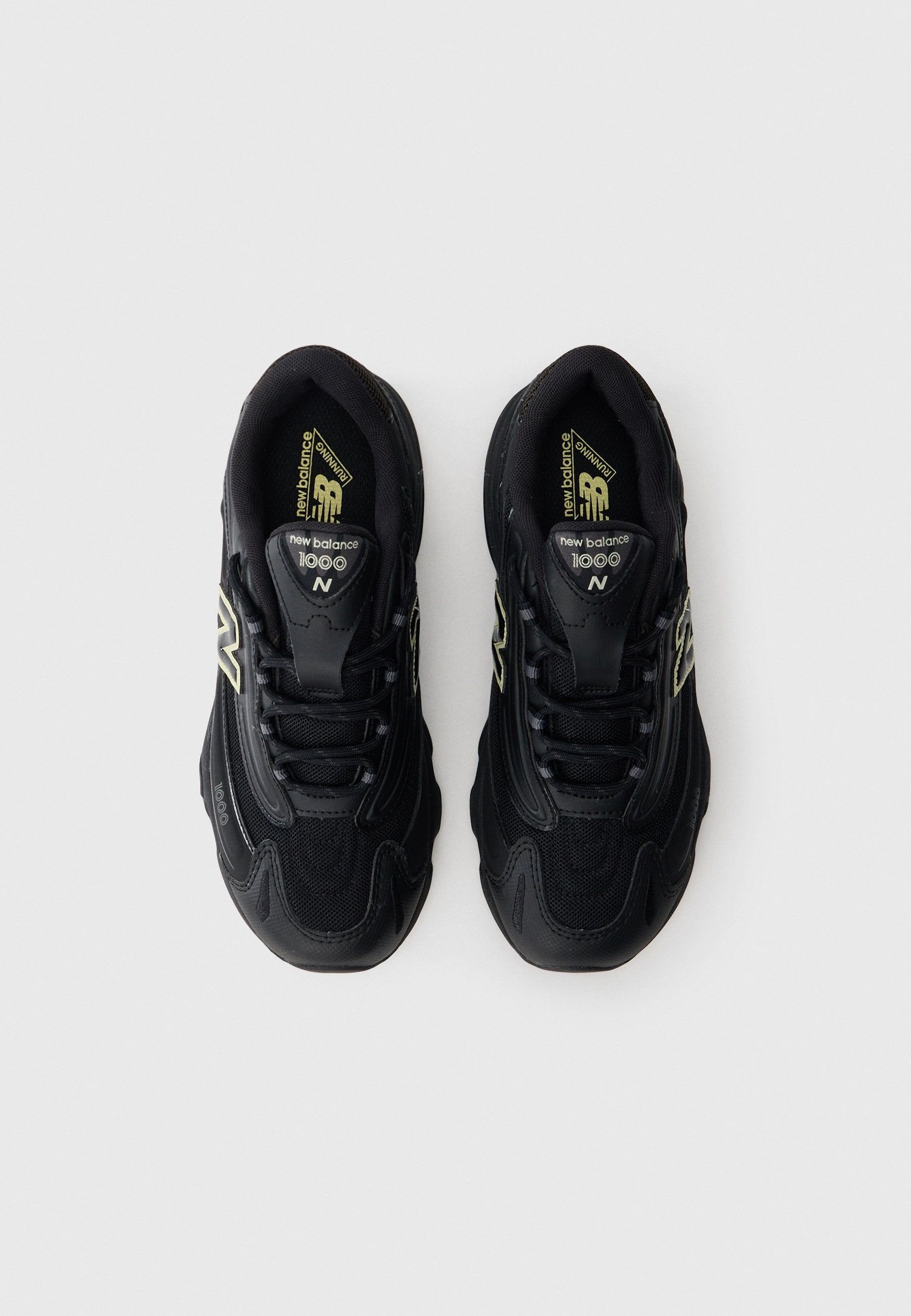 GC1000 UNISEX - Trainers - black
