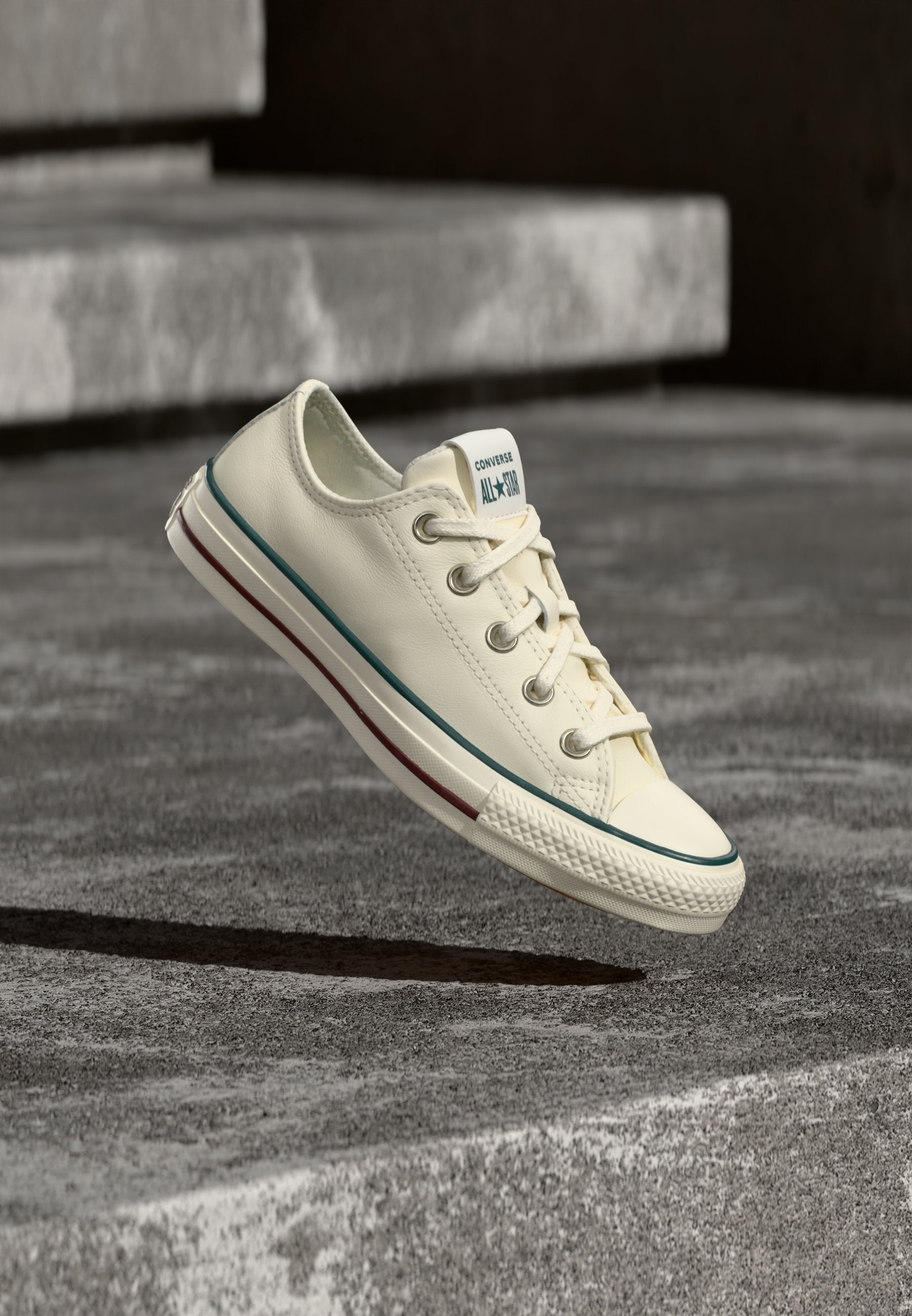 CHUCK TAYLOR ALL STAR - Trainers - vintage white/plant/egret