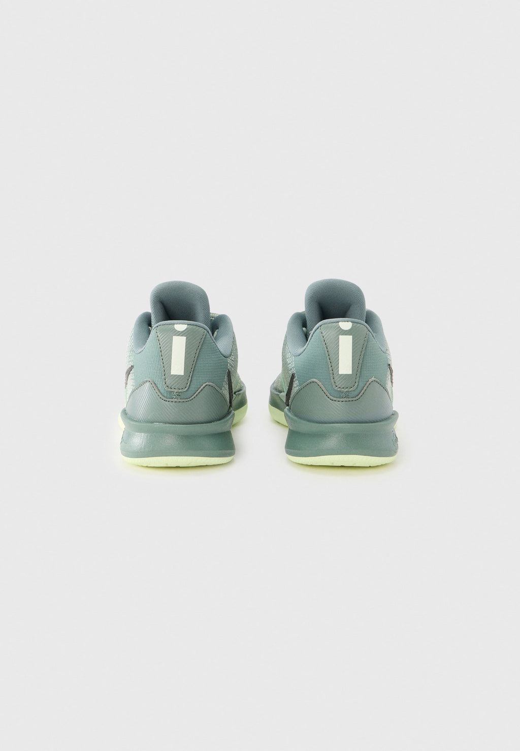 SABRINA 3 UNISEX - Basketball shoes - clay green/sequoia/seafoam/volt tint