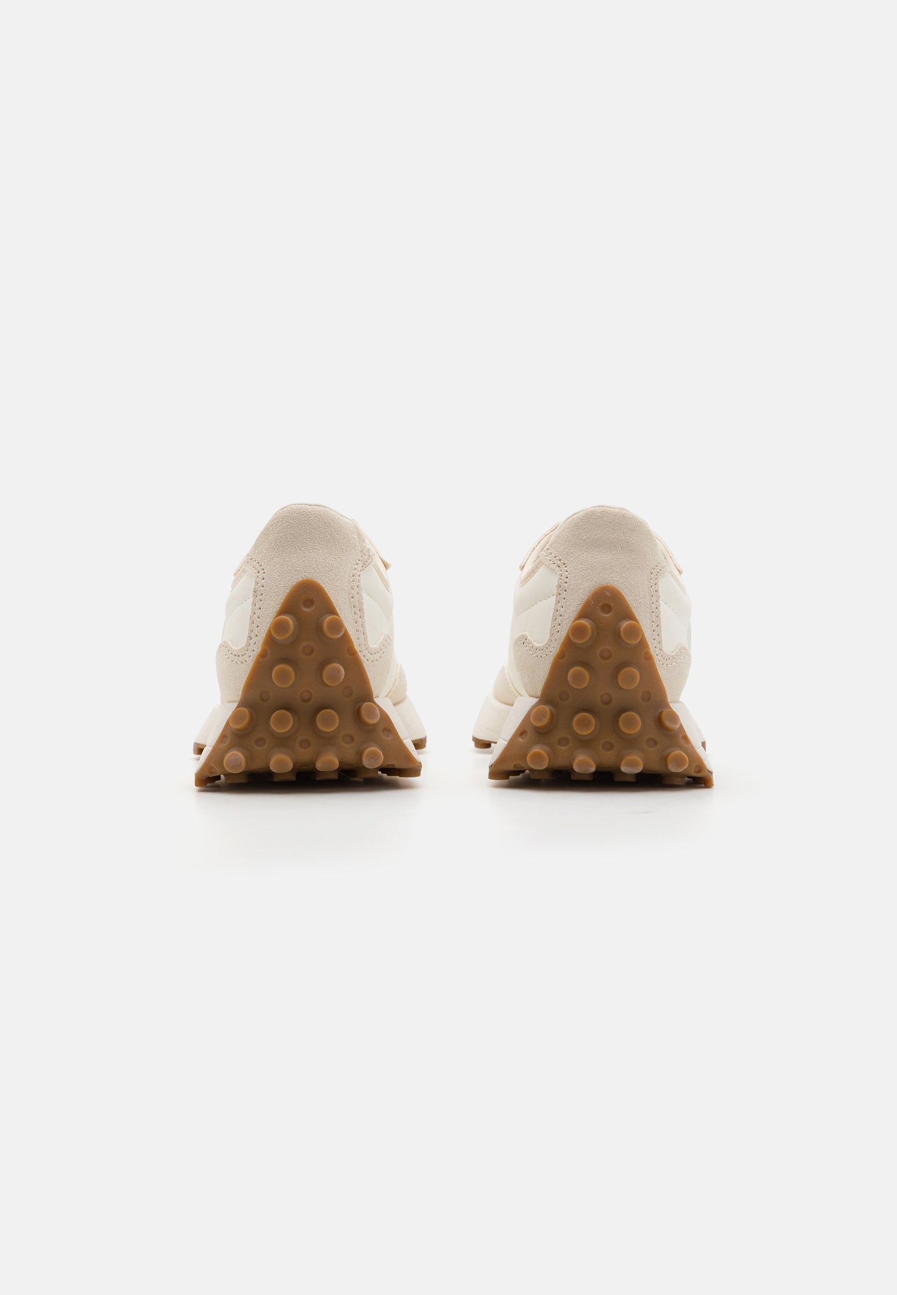 WS327 - Trainers - linen