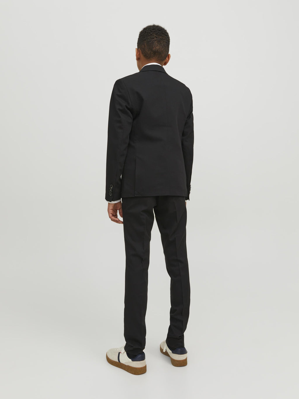 Single breasted and tailored JPRSOLAR Suit Junior - Blazer jacket - black