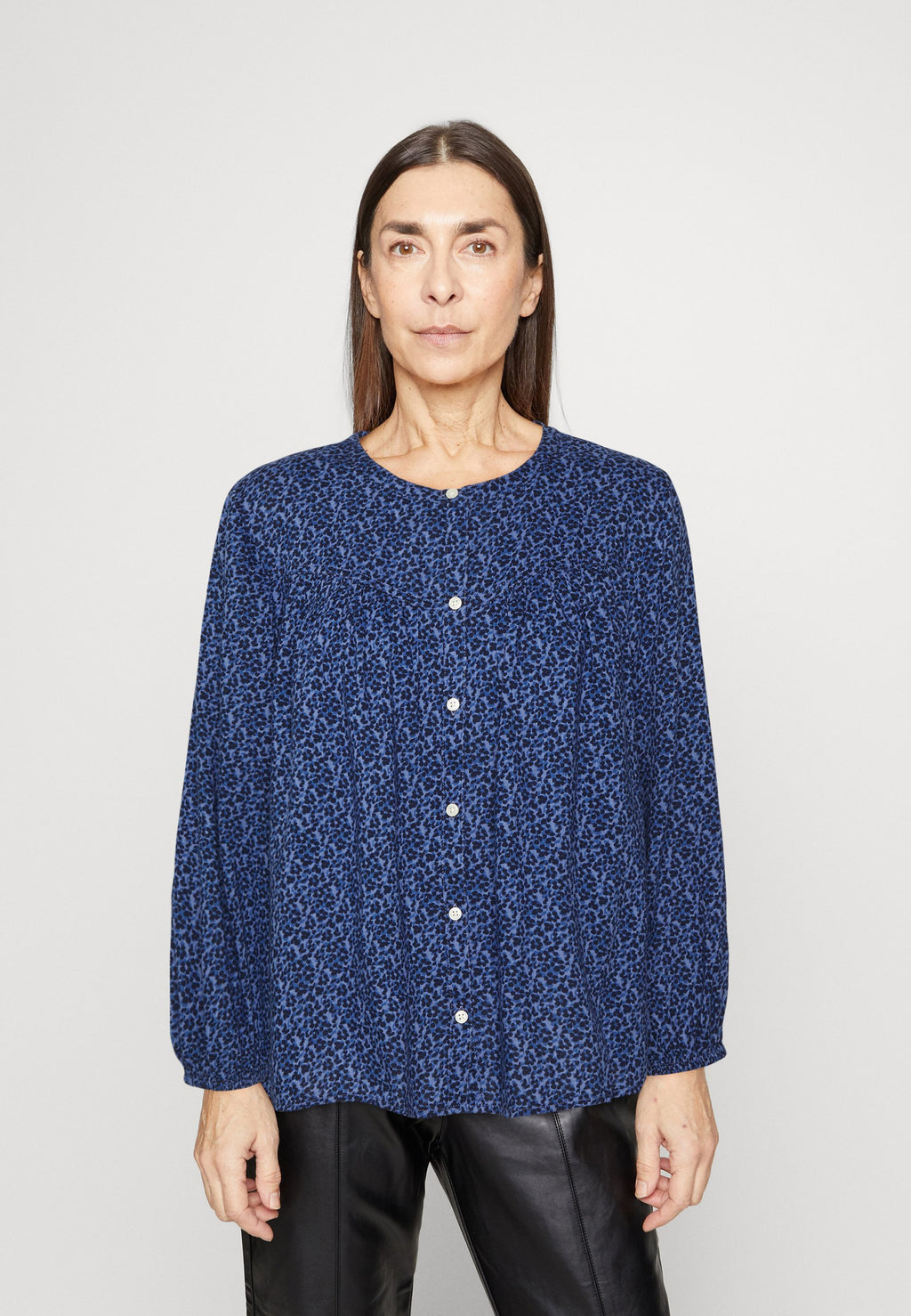 BUTTON FRONT - Blouse - blue