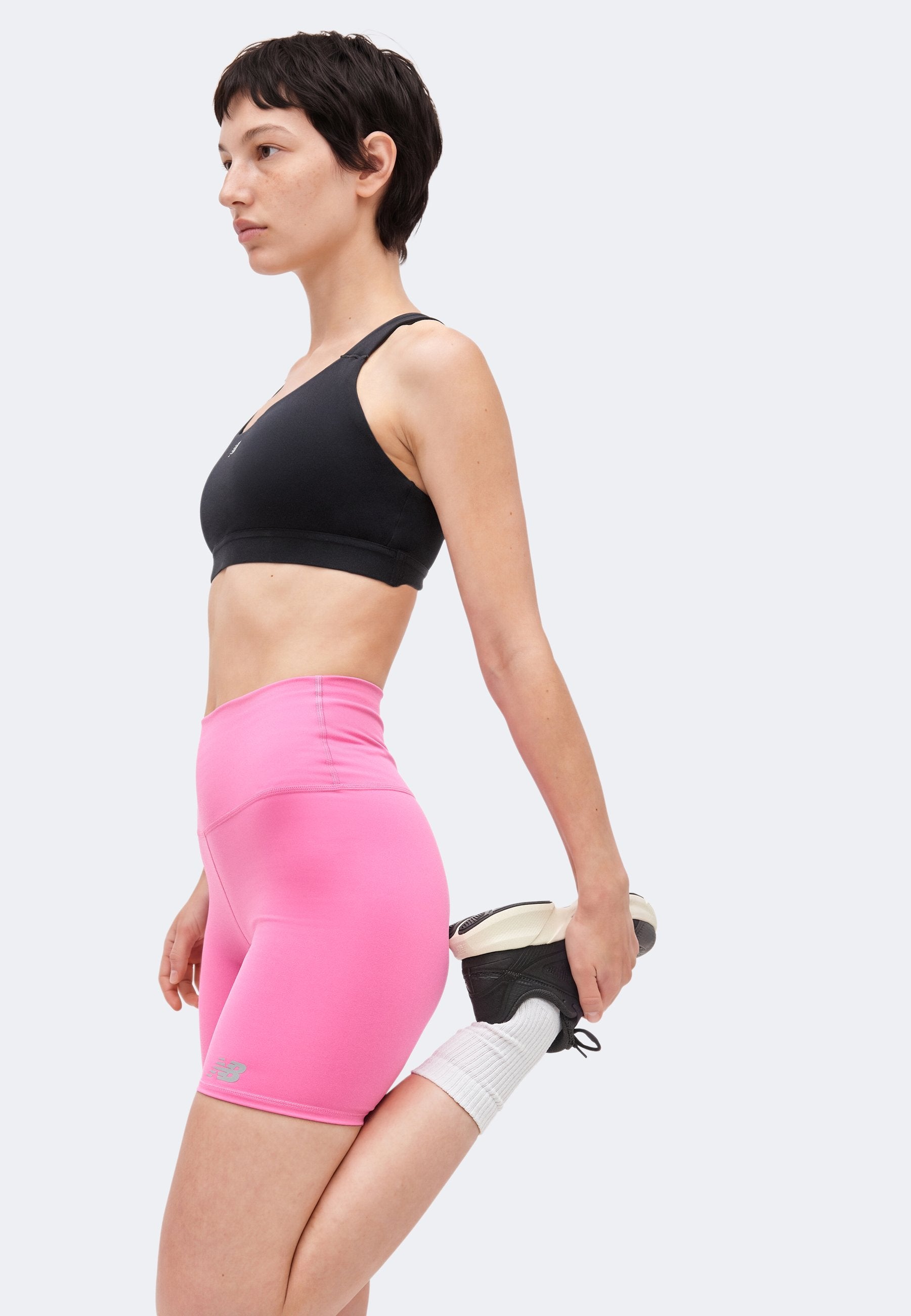 NB HARMONY HIGH RISE SHORT 6' - Leggings - pink