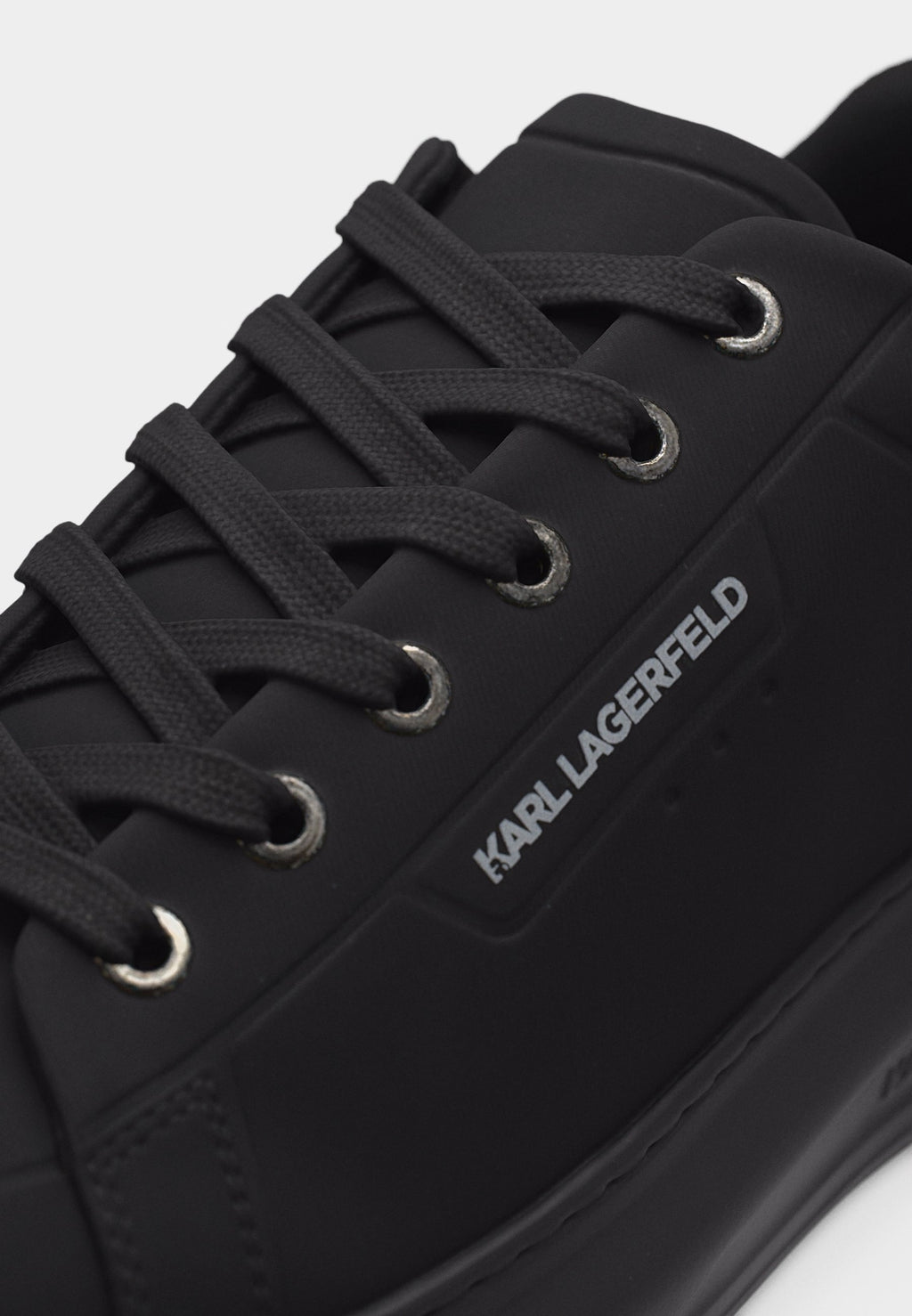 Trainers - black