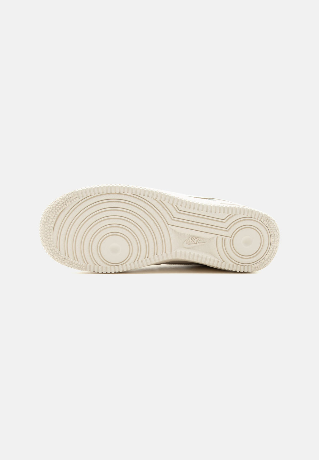 AIR FORCE 1 RETRO PRM SE - أحذية - شوفان/عاجي باهت
