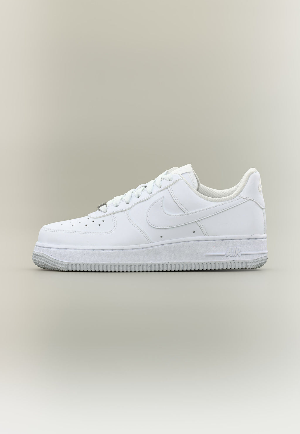 AIR FORCE 1 07 NEXT NATURE - Spor Ayakkabı - beyaz/gümüş rengi