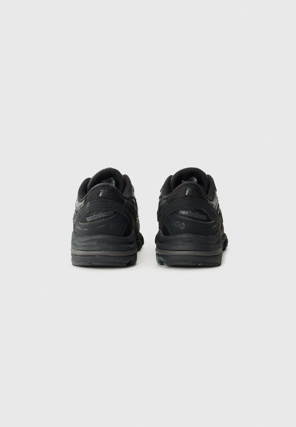 1000 UNISEX - Trainers - black