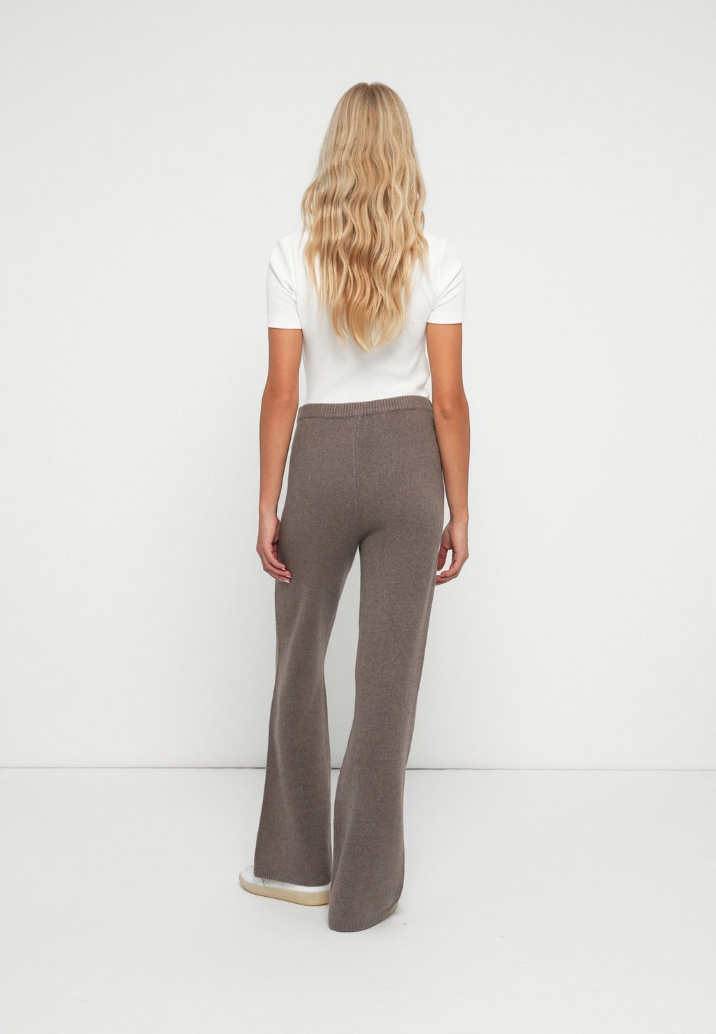 Trousers - toasted almond