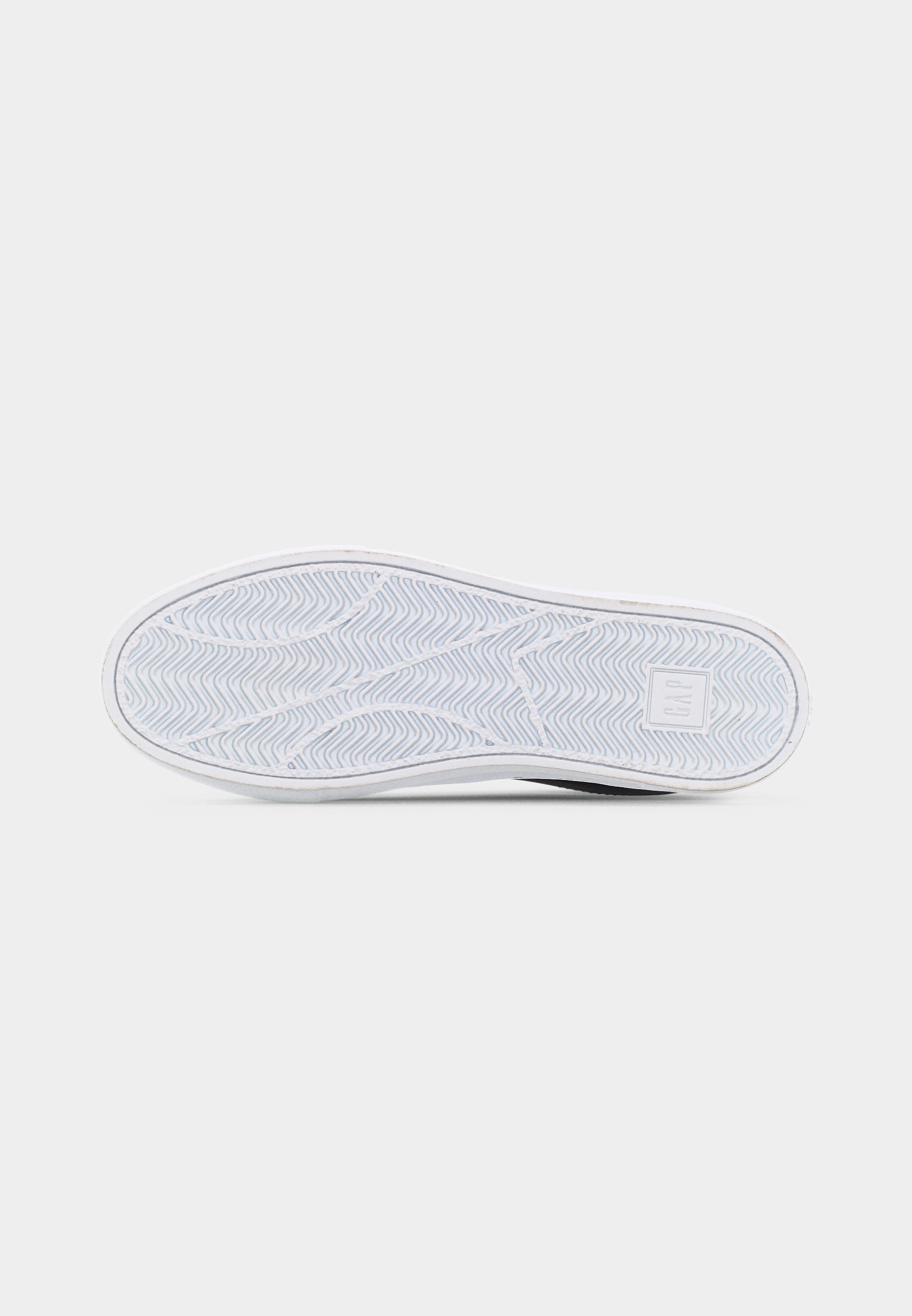 PORTLAND - Trainers - black