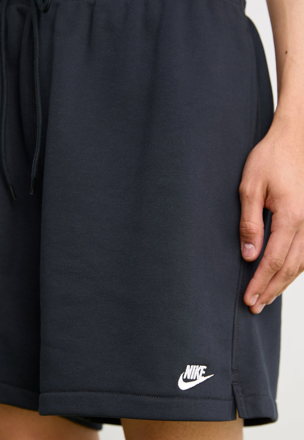 CLUB FLOW - Tracksuit bottoms - black black white
