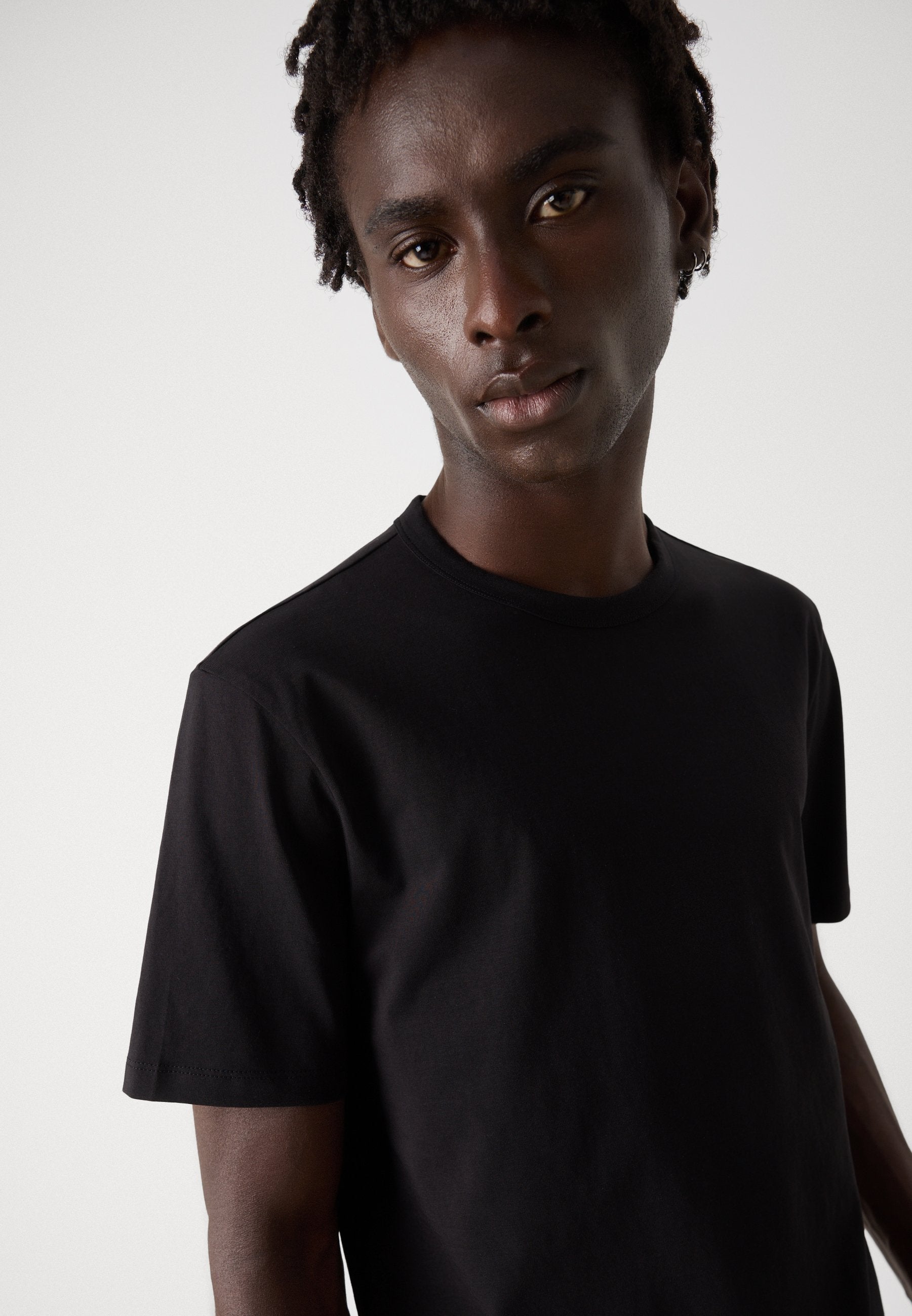NAOLO 2 PACK - Basic T-shirt - black