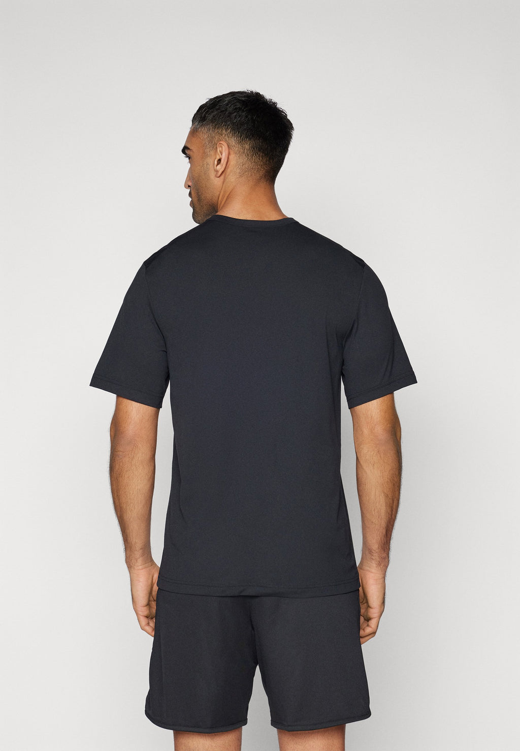 HYVERSE - Sports T-shirt - schwarz