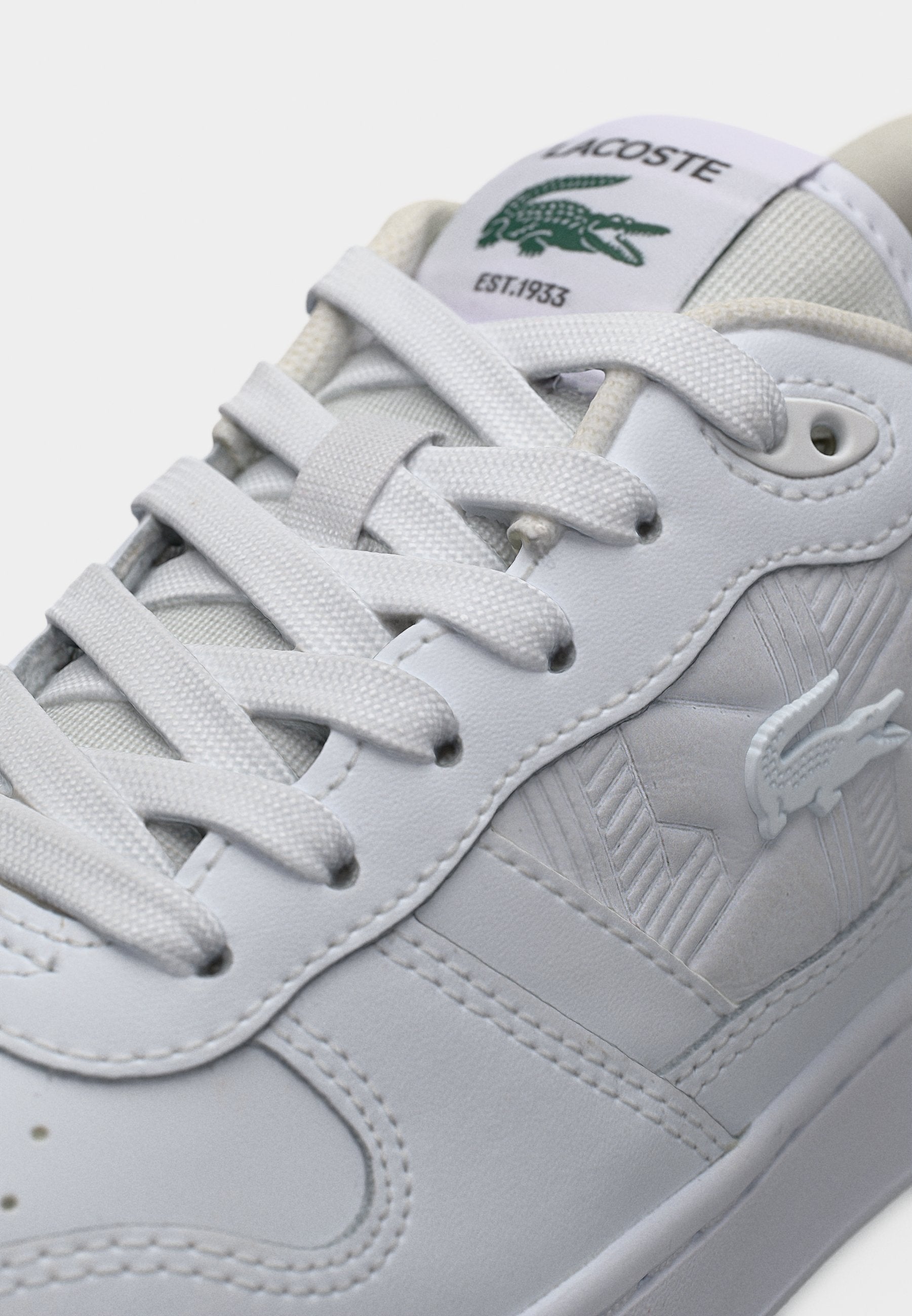 T CLIP SET 126 - Trainers - white