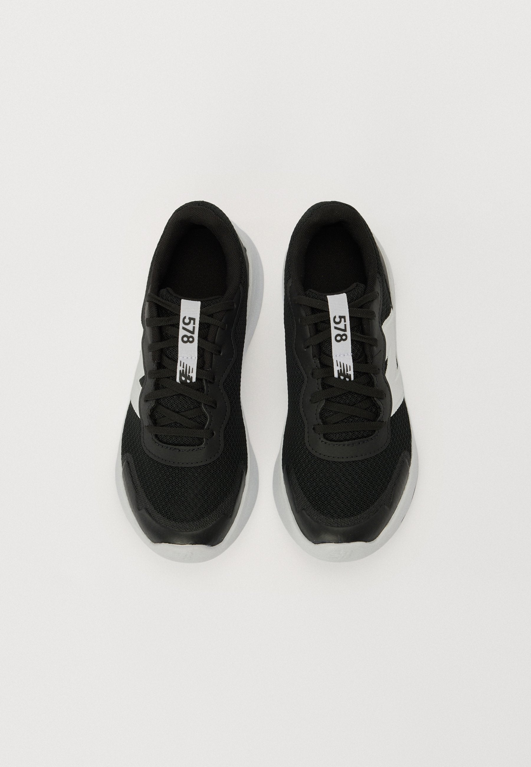 578 UNISEX - Road running shoes - black