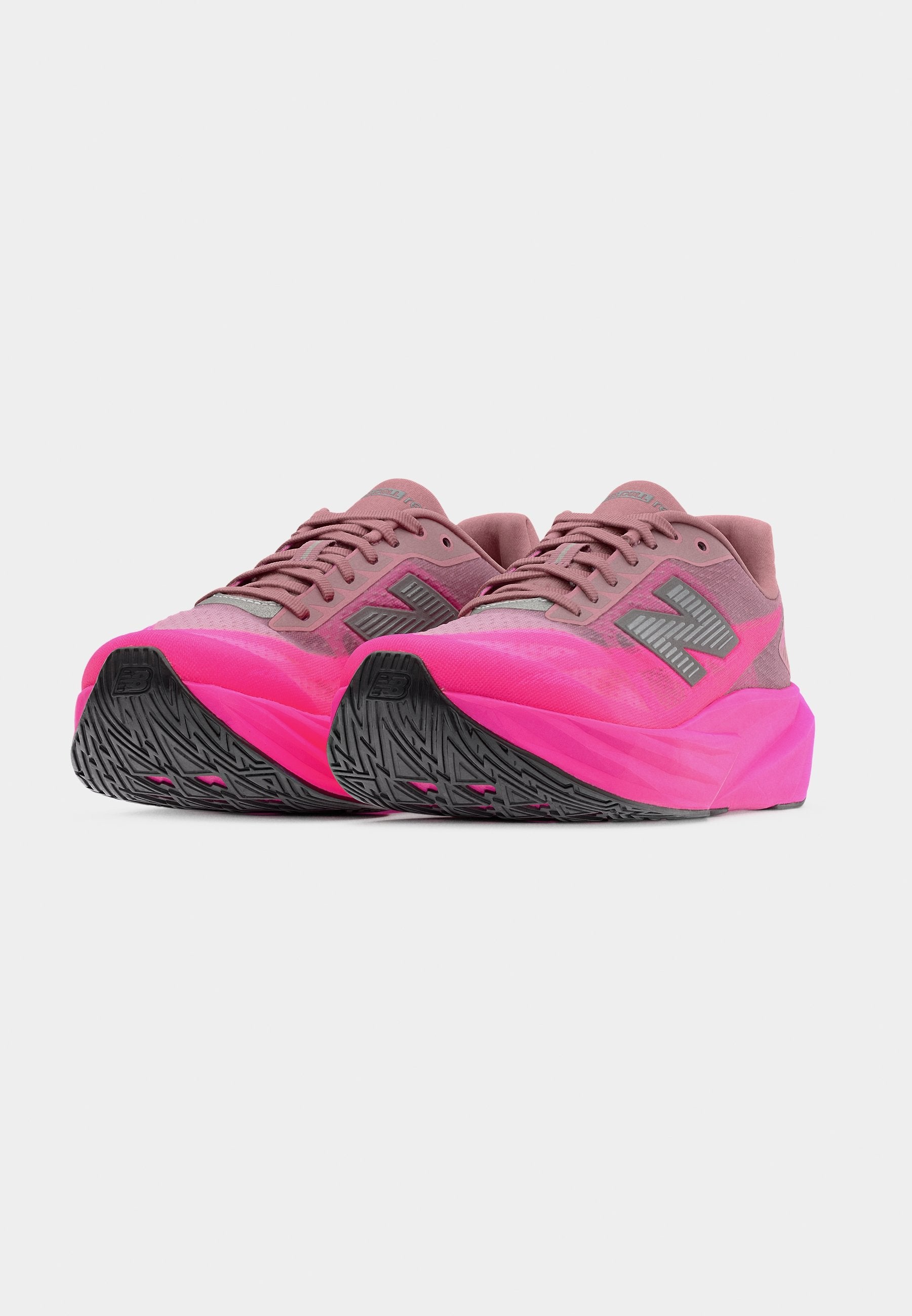 REBEL V5 - Road running shoes - pink heat