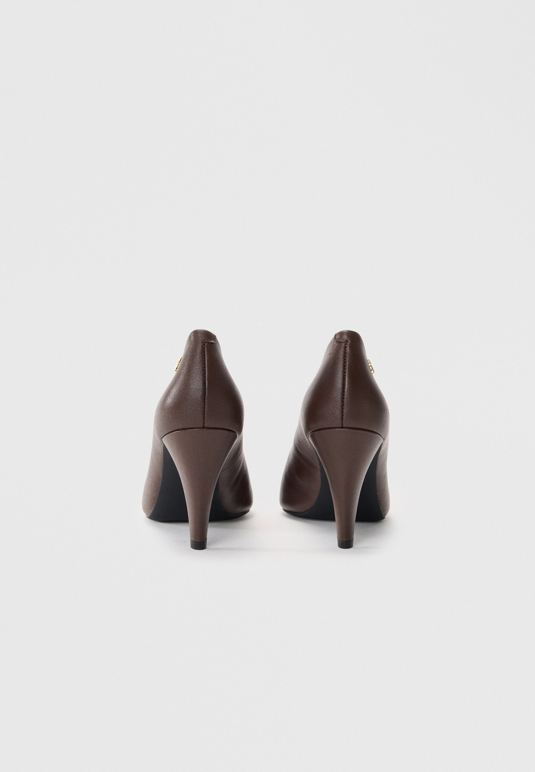 LEATHER TH MONOGRAM HIGH HEELS - Classic heels - rich walnut