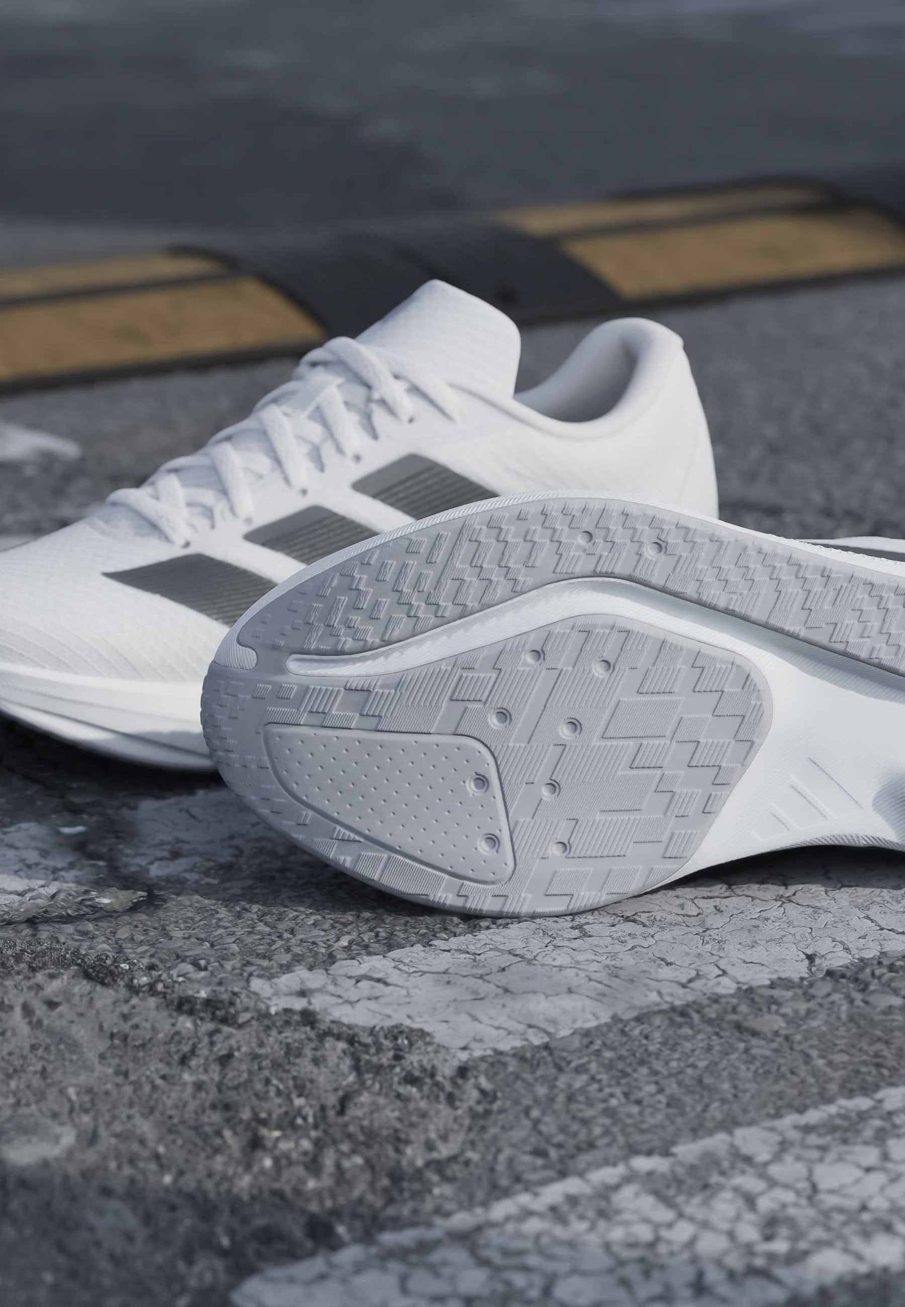 ADIDAS PERFORMANCE DURAMO RC2 RUNNING SHOES - Walking trainers - cloud white   grey five   halo silver