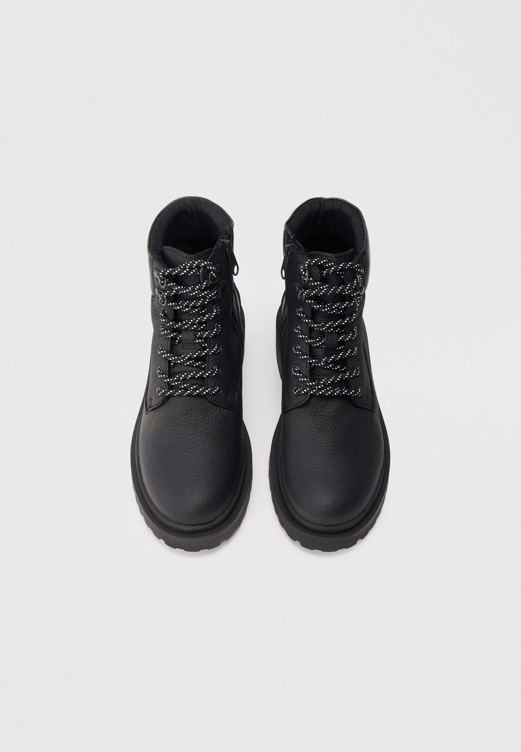 Lace-up ankle boots - black