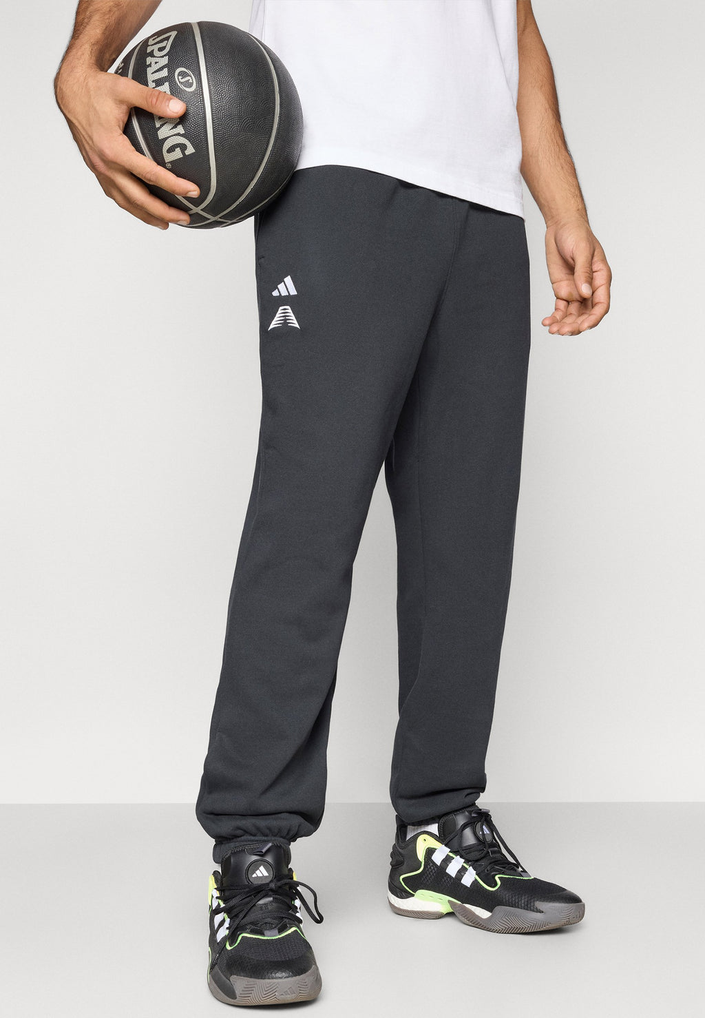 ANTHONY EDWARDS PANT - Tracksuit bottoms - black