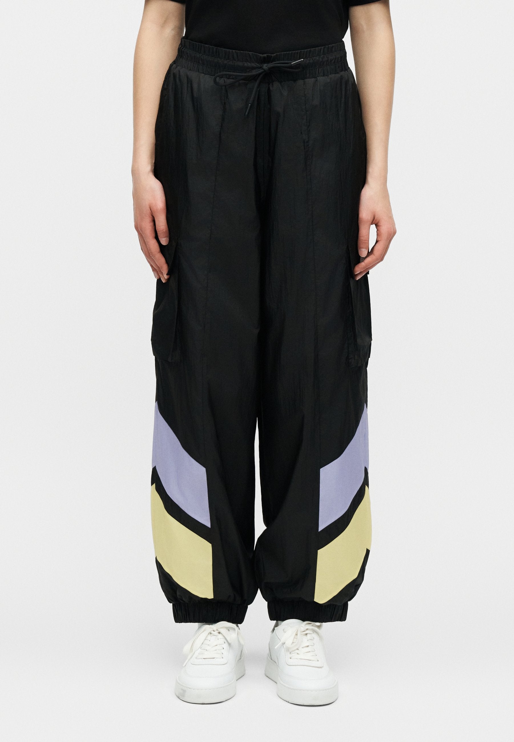 TROUSER - Trousers - black
