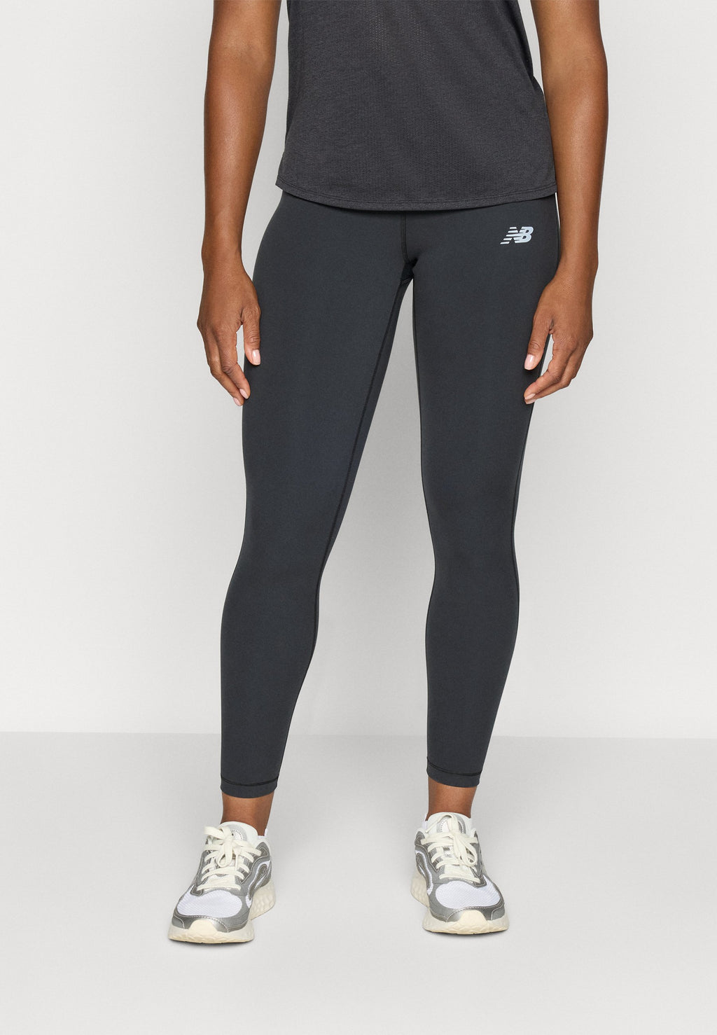 SLEEK HIGH RISE  25 - Leggings - Trousers - black