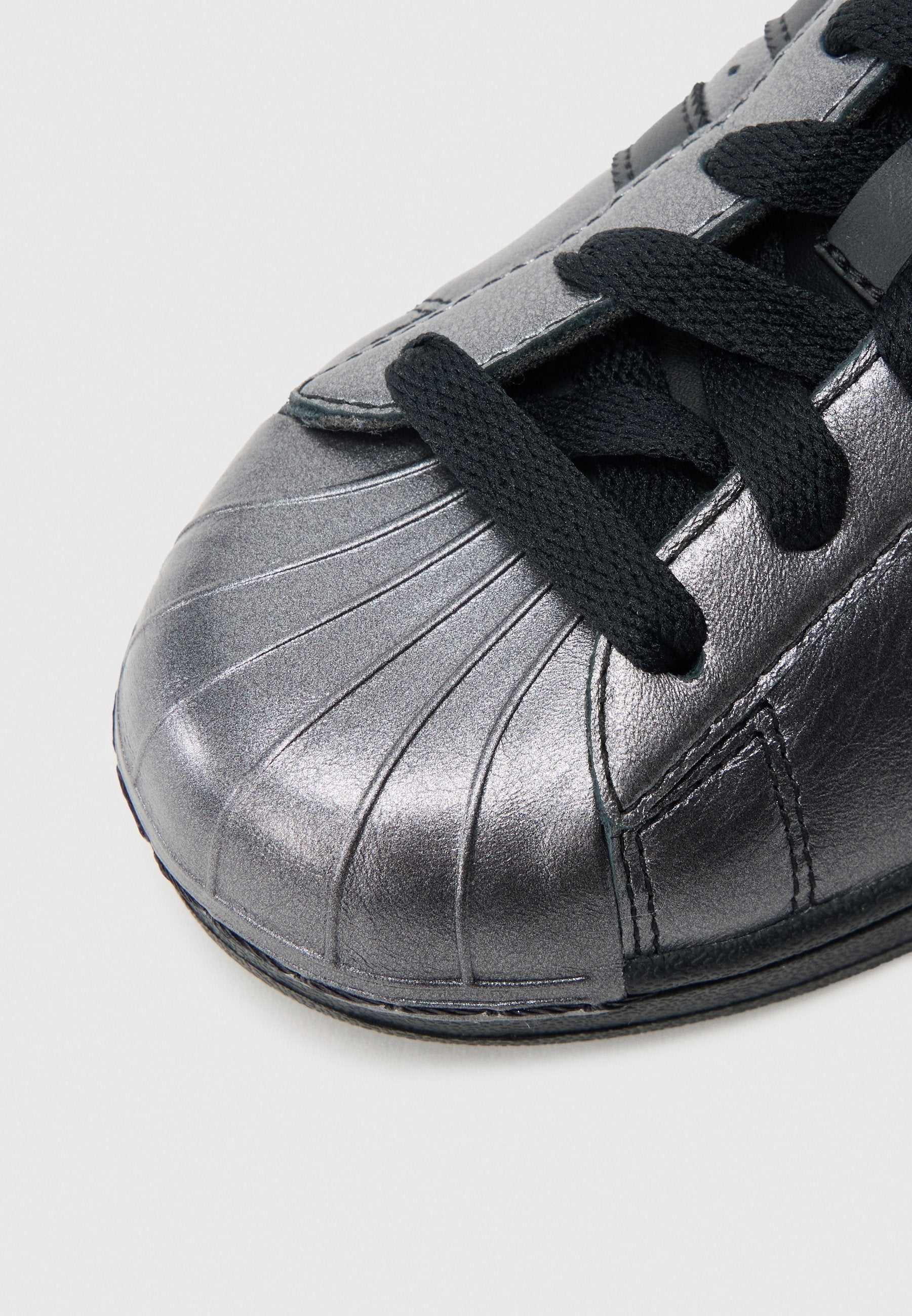 SUPERSTAR II W - Baskets basses - core black/iron-coloured