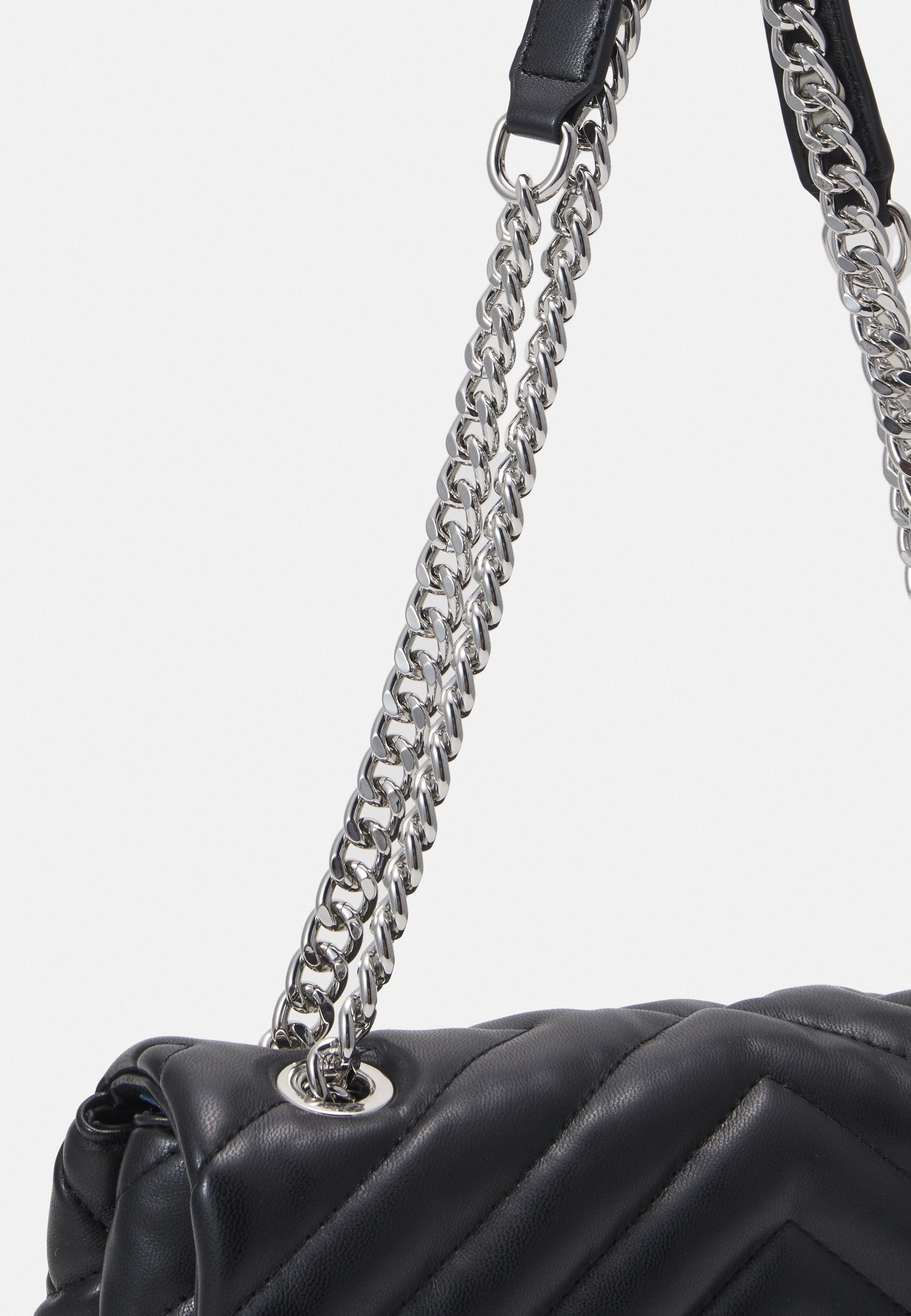 MESSENGER BAG - Handbag - black