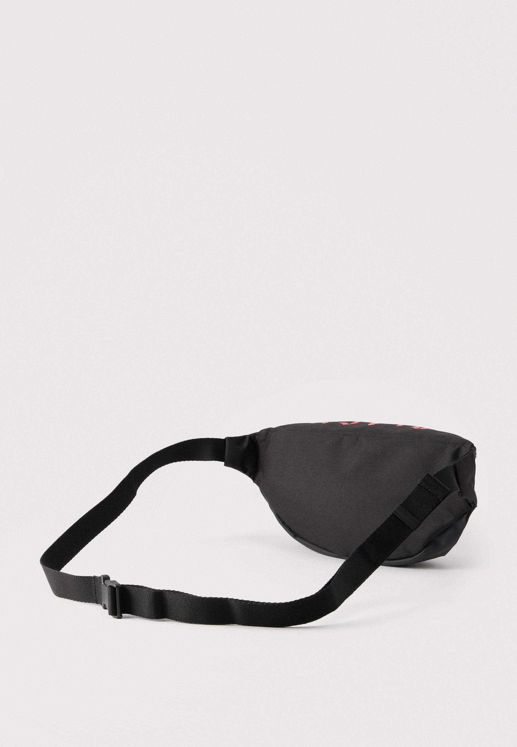 ARSENAL FC BAG UNISEX - Bum bag - black/better scarlet