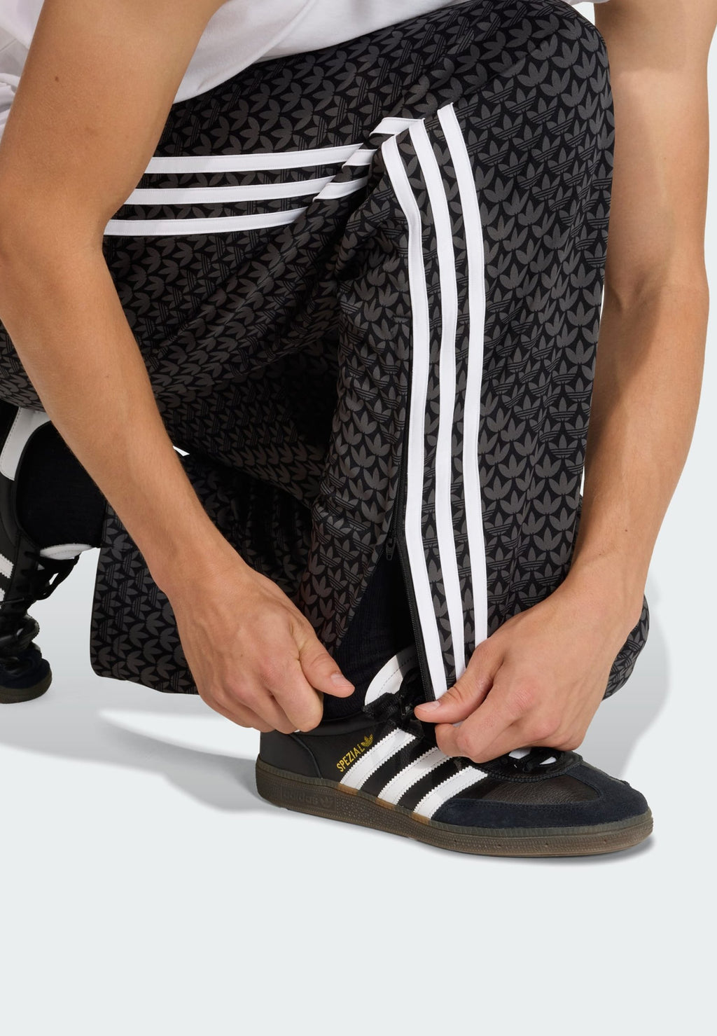 FIREBIRD MONOGRAM - Tracksuit bottoms - black