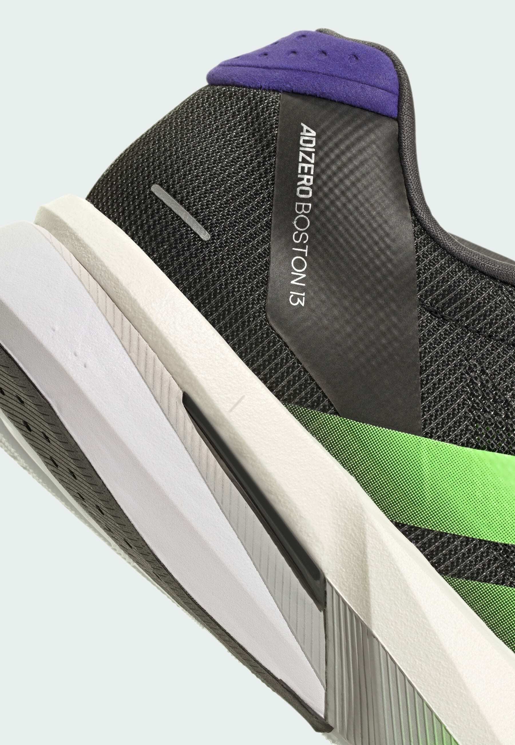 ADIZERO BOSTON 13 M - Road running shoes - core black   lime burst   energy ink