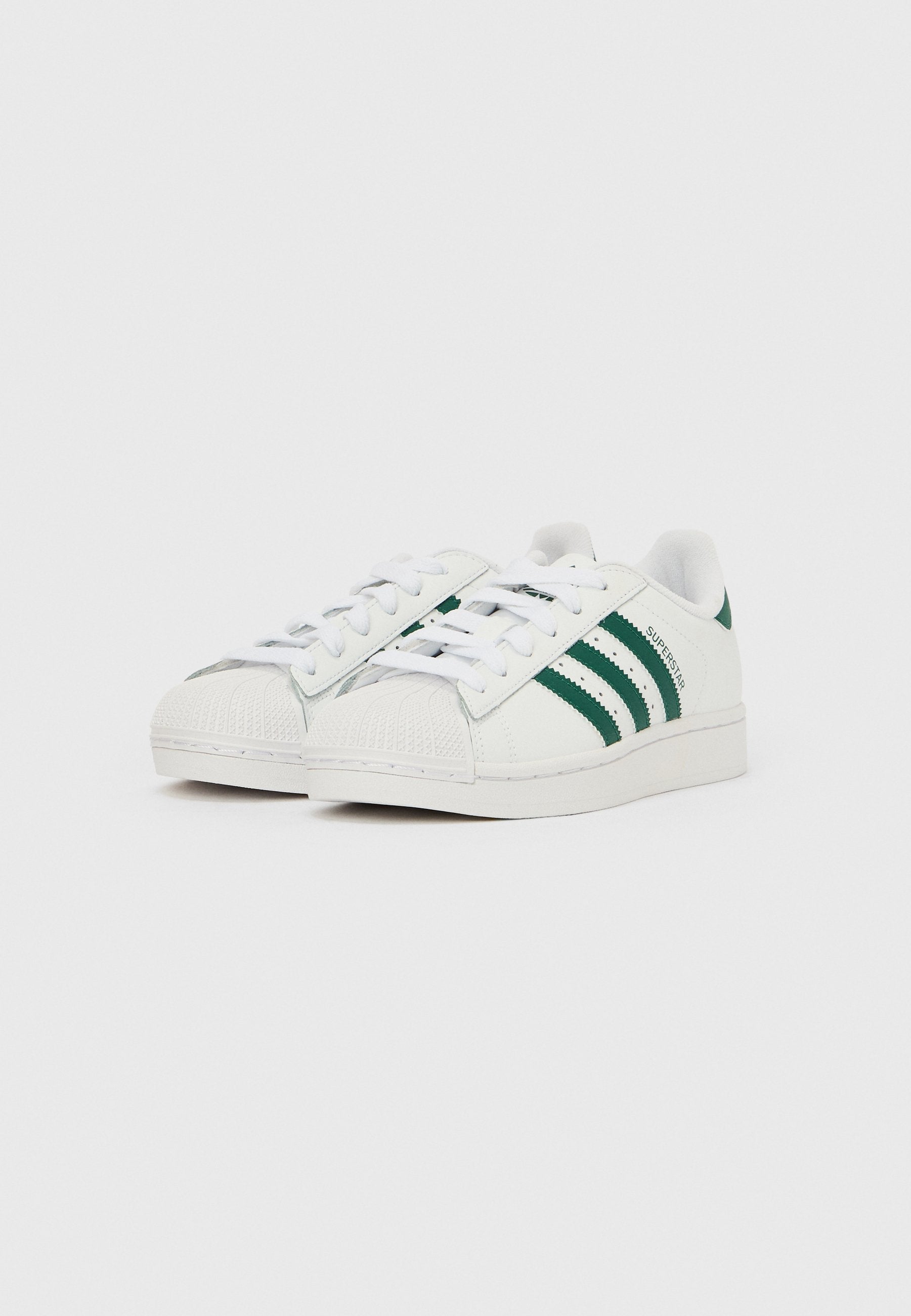 SUPERSTAR II UNISEX - Trainers - white/collegiate green