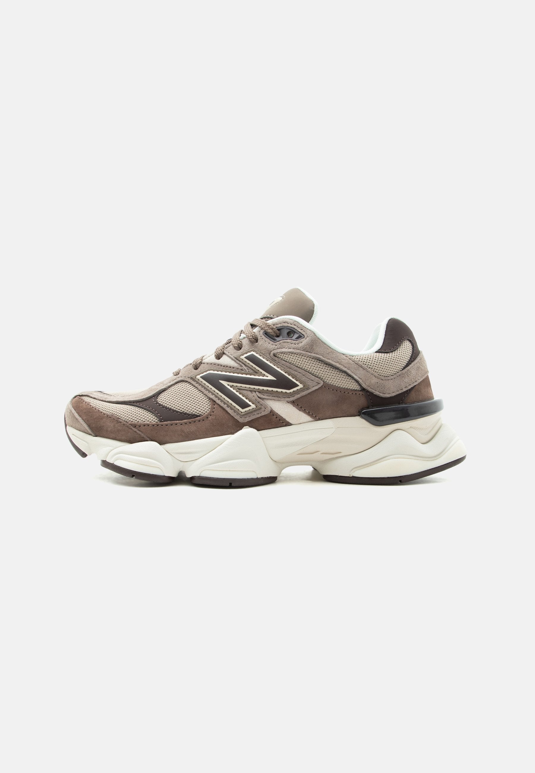 U9060 UNISEX - Trainers - brown