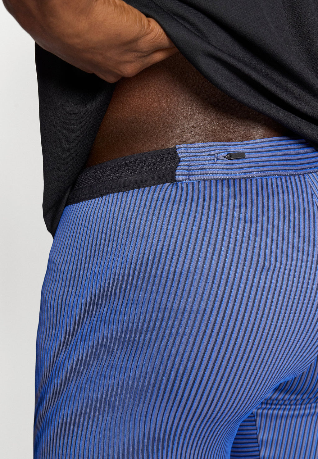 Kısa koşu taytı - game royal/diffused blue/obsidian/black