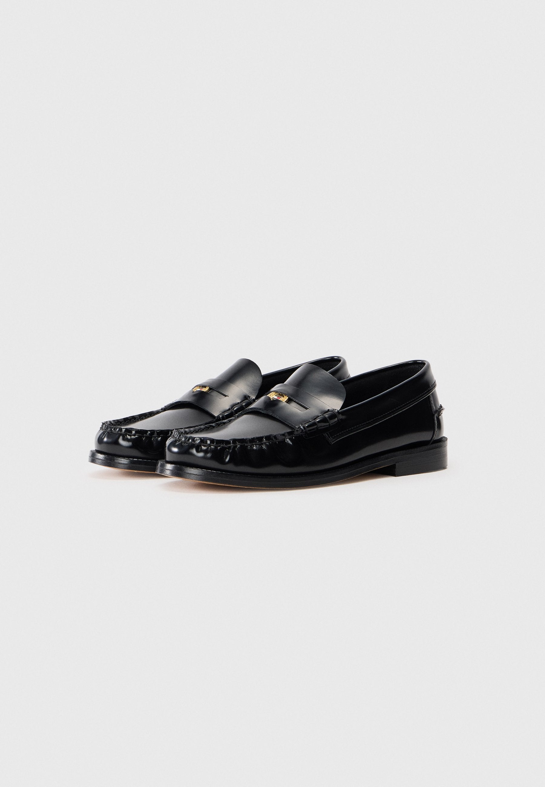 PATENT LEATHER CUSHIONED LOAFERS - Slip-ons - black