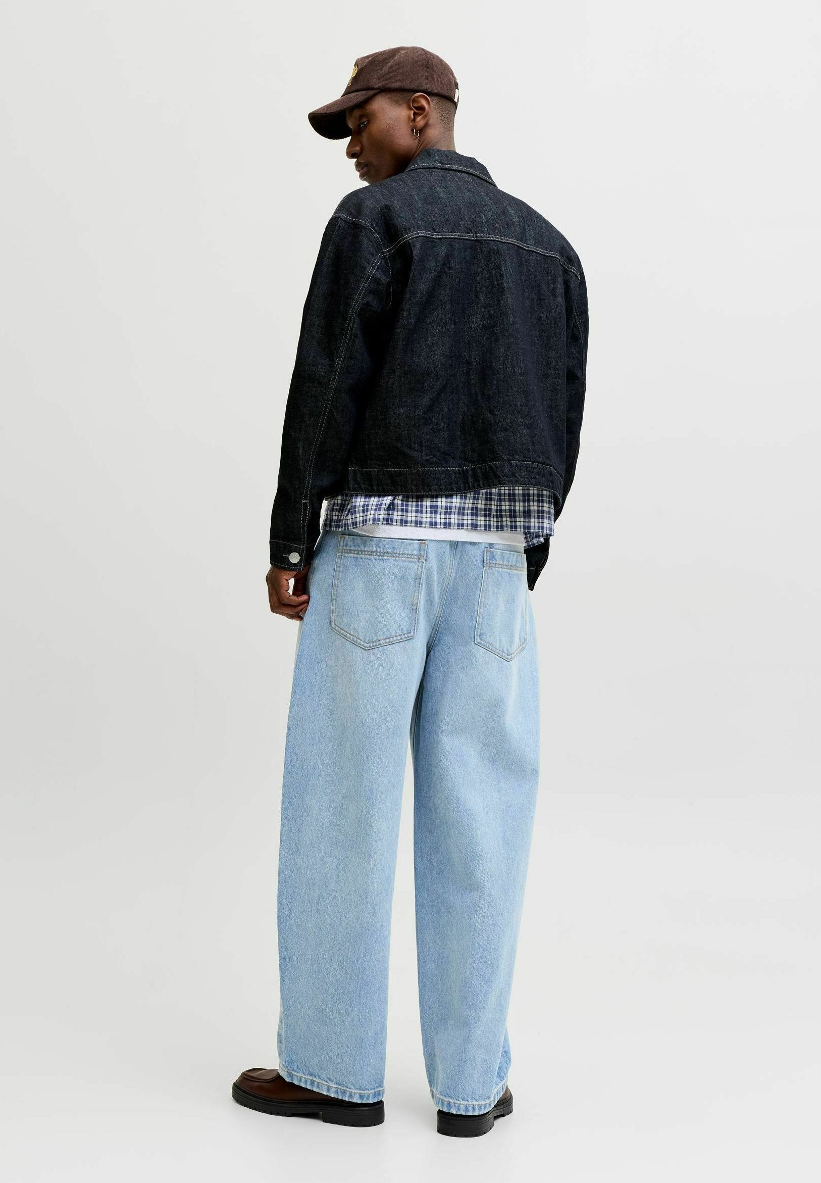 Barrel fit JJIJOEY JJCREW NS 870 ST LN - Baggy Jeans - blue denim