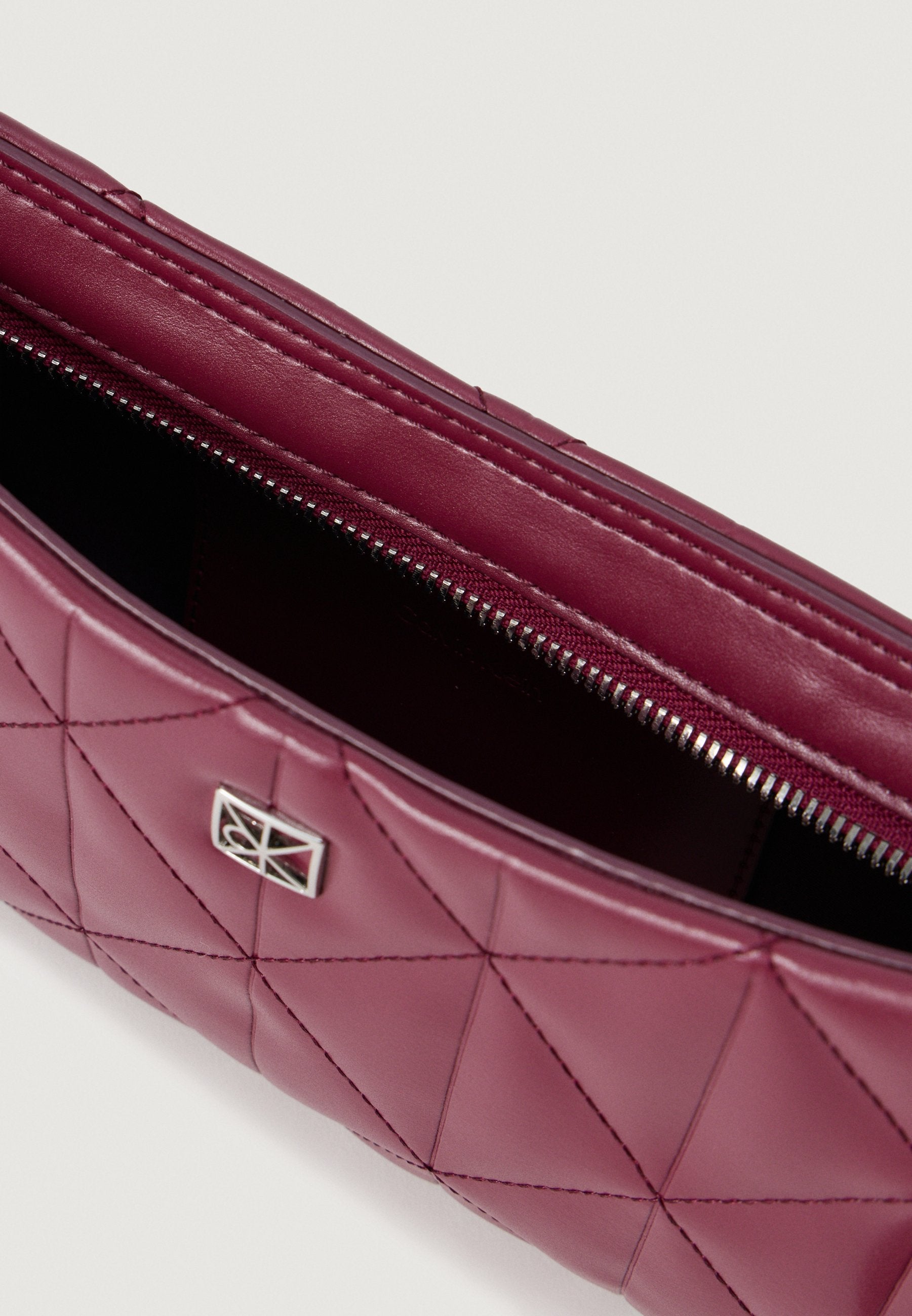 SHOULDER BAG - Handbag - bordeaux