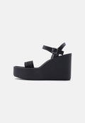 Platform sandals - triple black