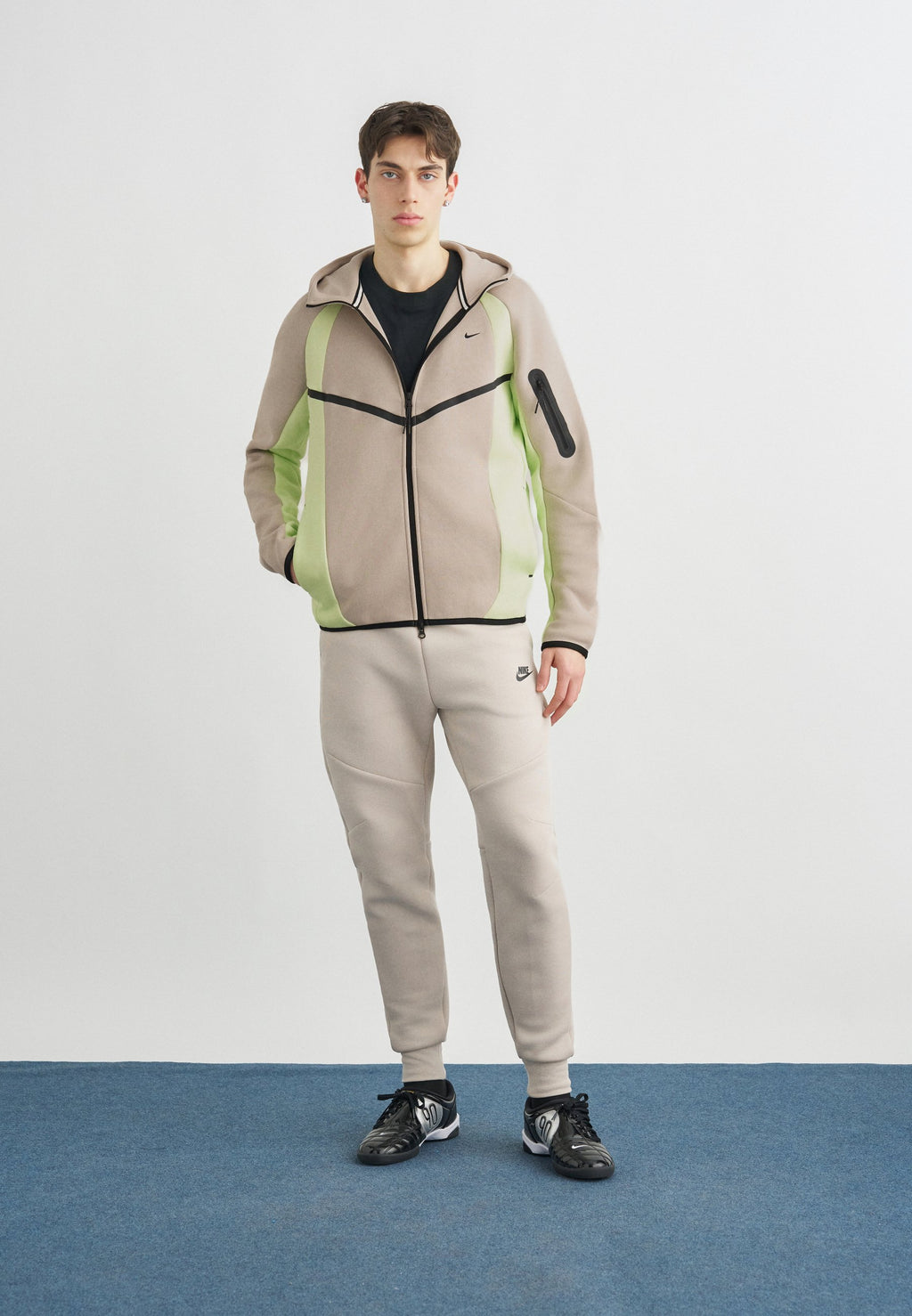 M NK TECH FLC PRO WR FZ JACKET - Sweat zippé - cream/liquid lime/black